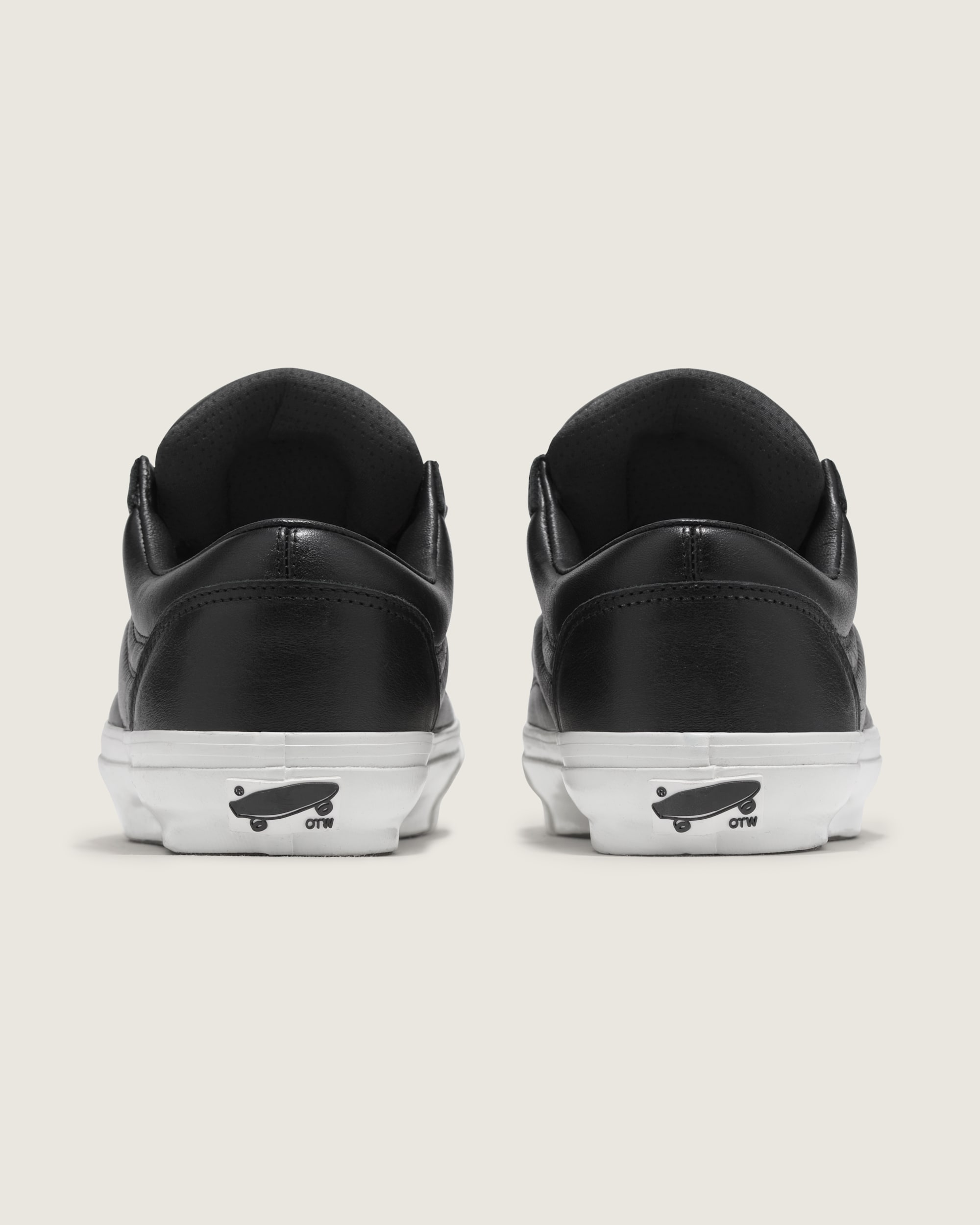 OTW Old Skool 36 Foam VANS Black ALT3