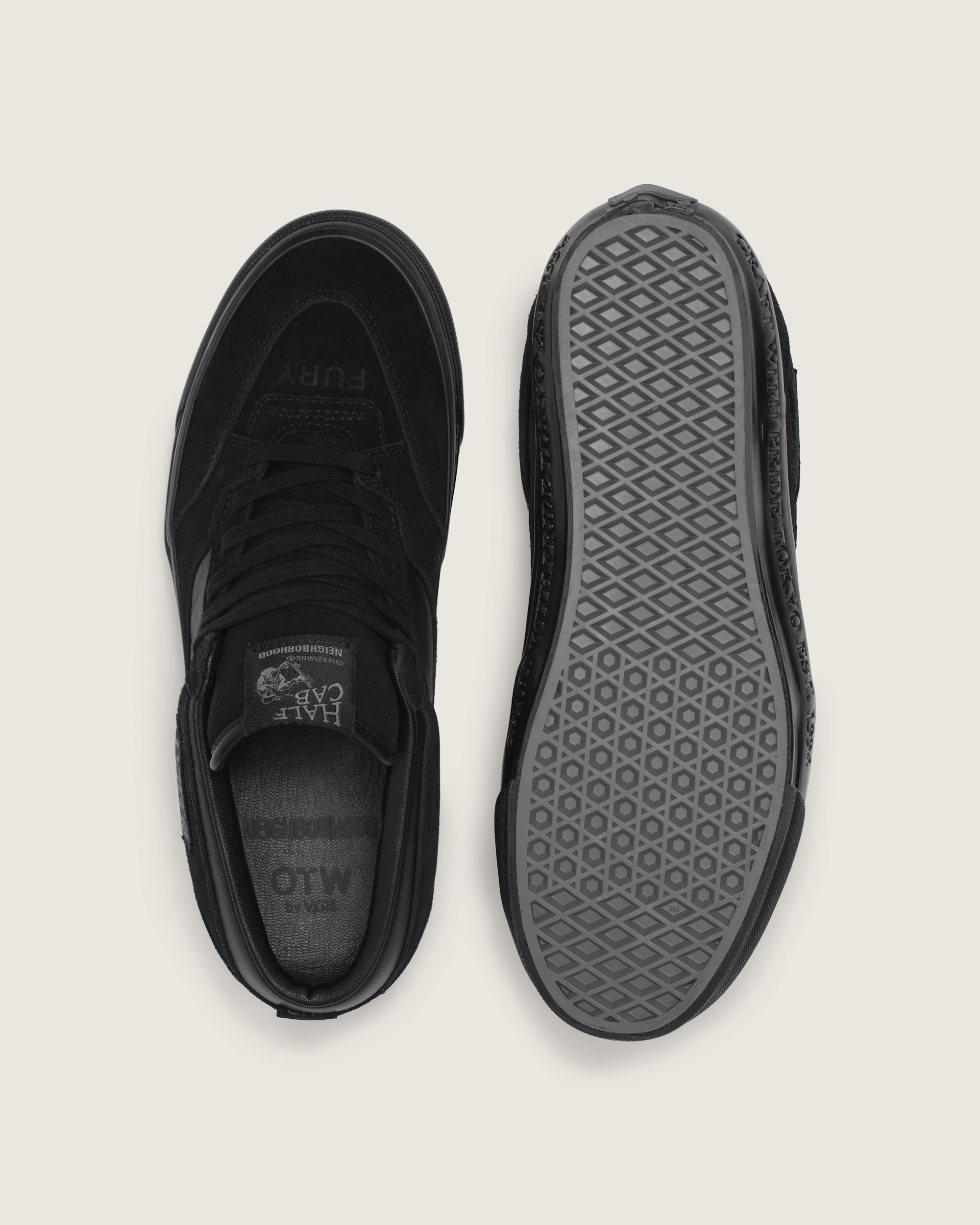 OTW by Vans X NEIGHBORHOOD Half Cab 33 VANS Black ALT2