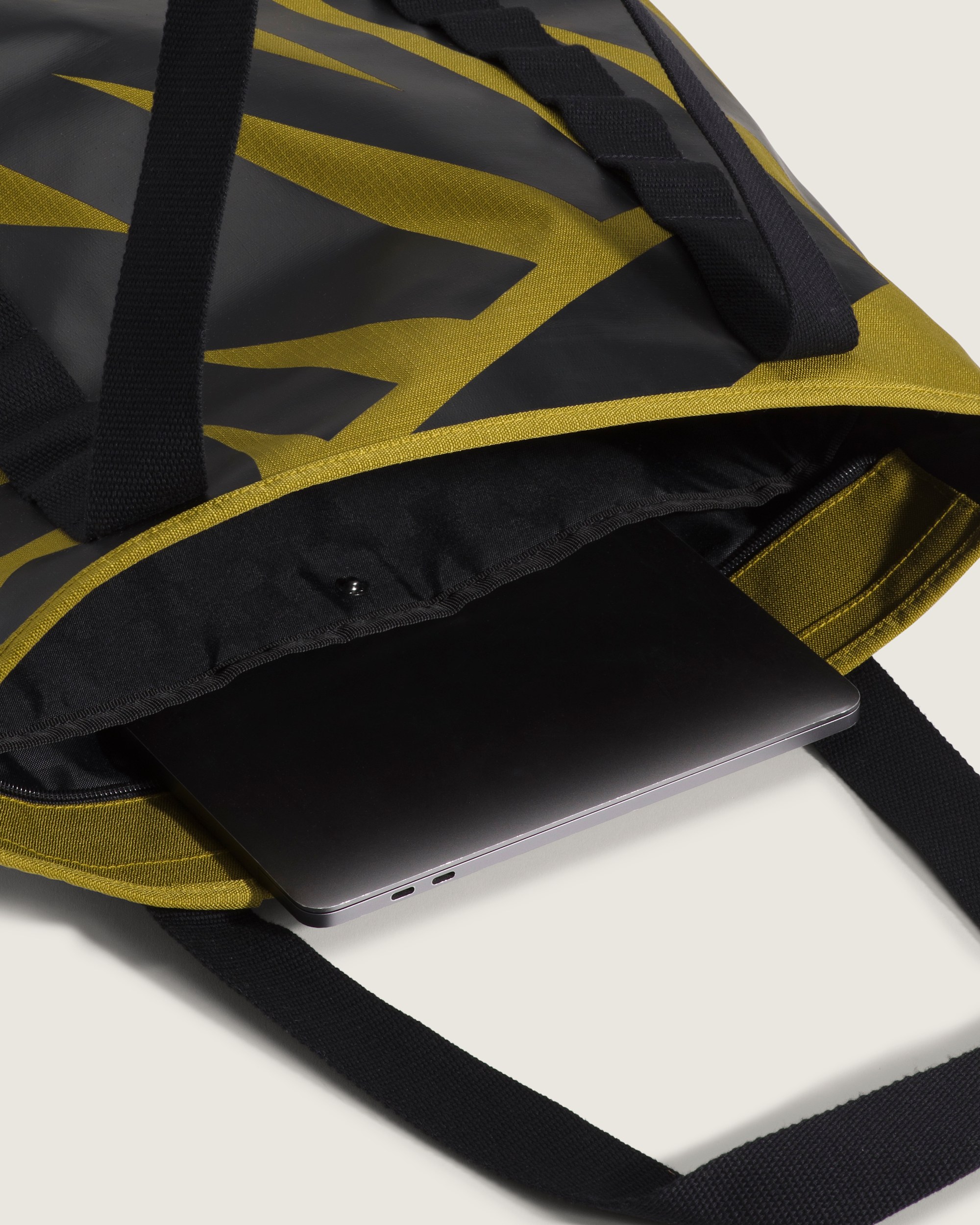 Pergs Zip Tote Bag VANS Burnt Gold Yellow ALT2