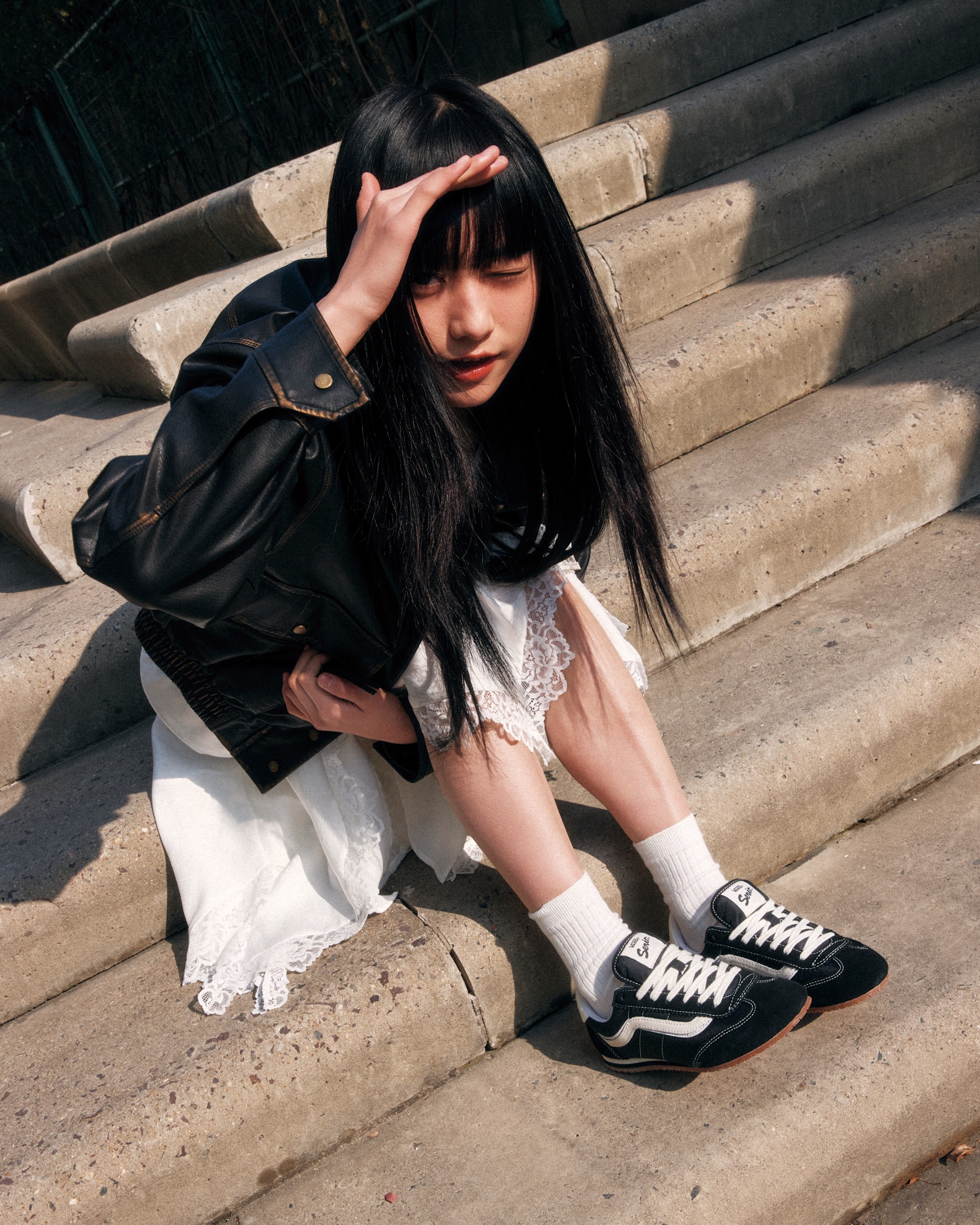 Super Lowpro Shoe VANS Black ALT6