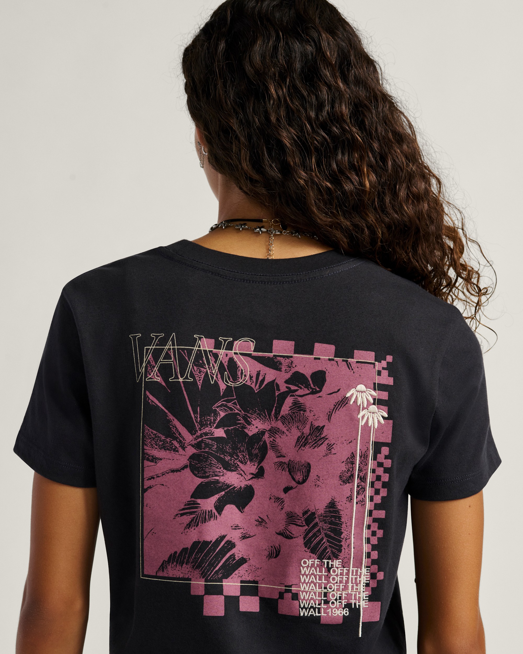 Negative Floral Crop TShirt VANS Black ALT2