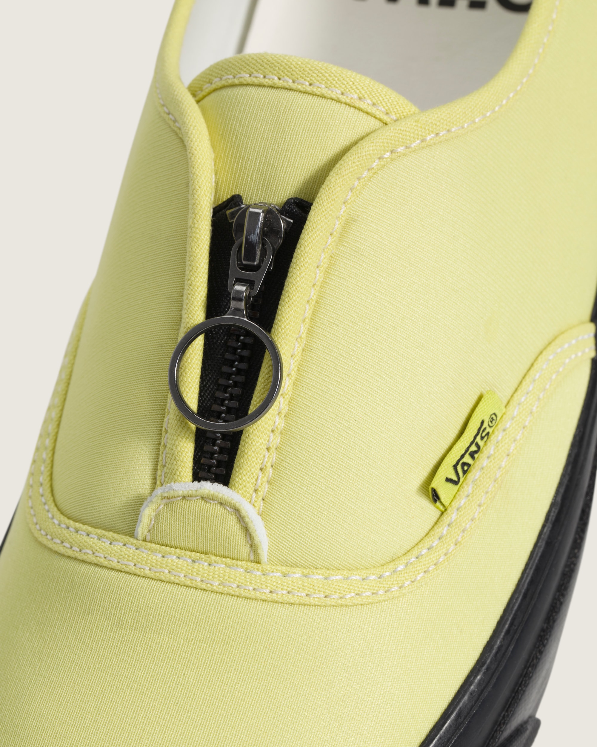 海外限定　vans OTW アロマー ネイティブアメリカン OTW Authentic 44 Zip Vibram in Canary Yellow | Vans