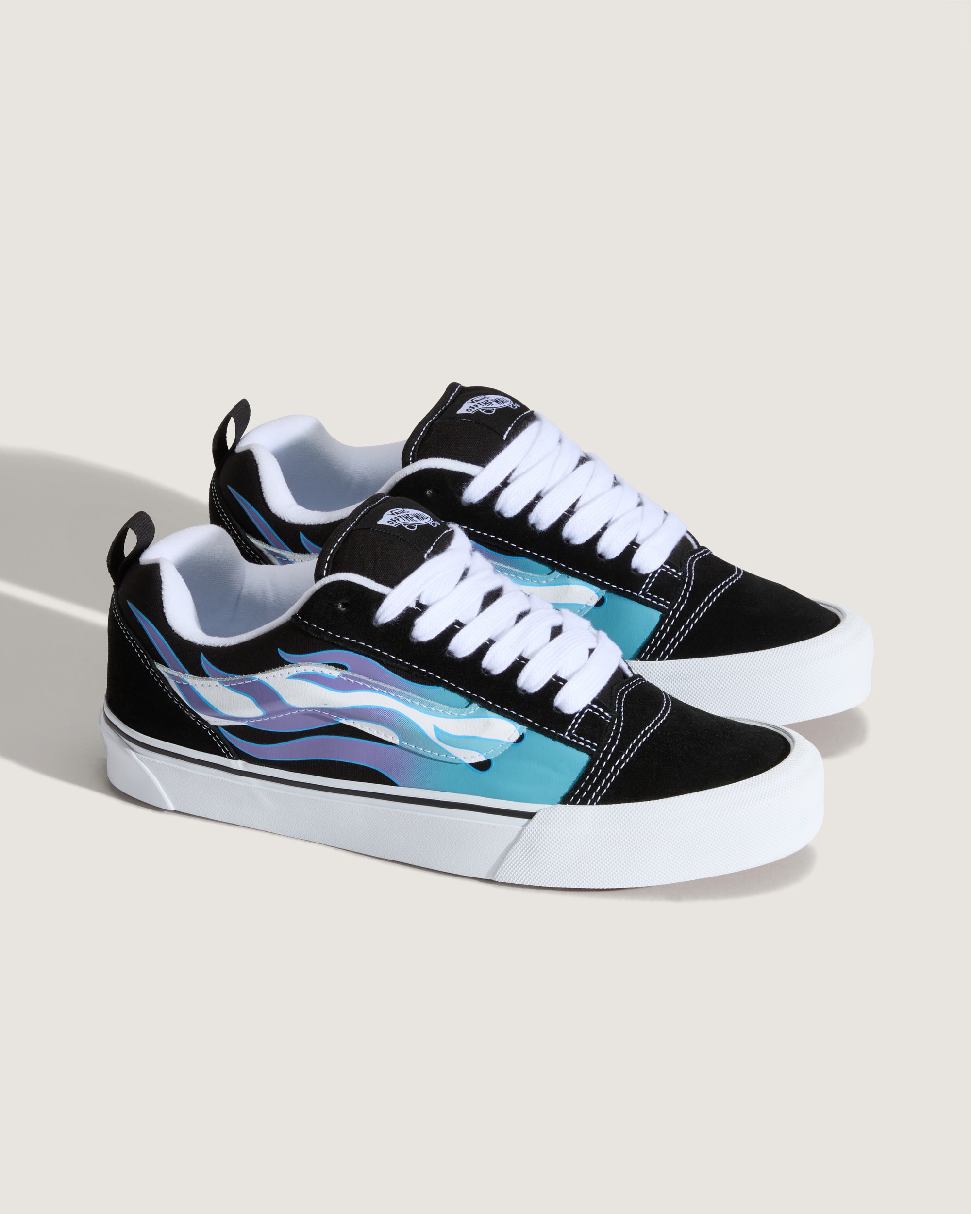Knu Skool Shoe VANS Black  Blue ALT1
