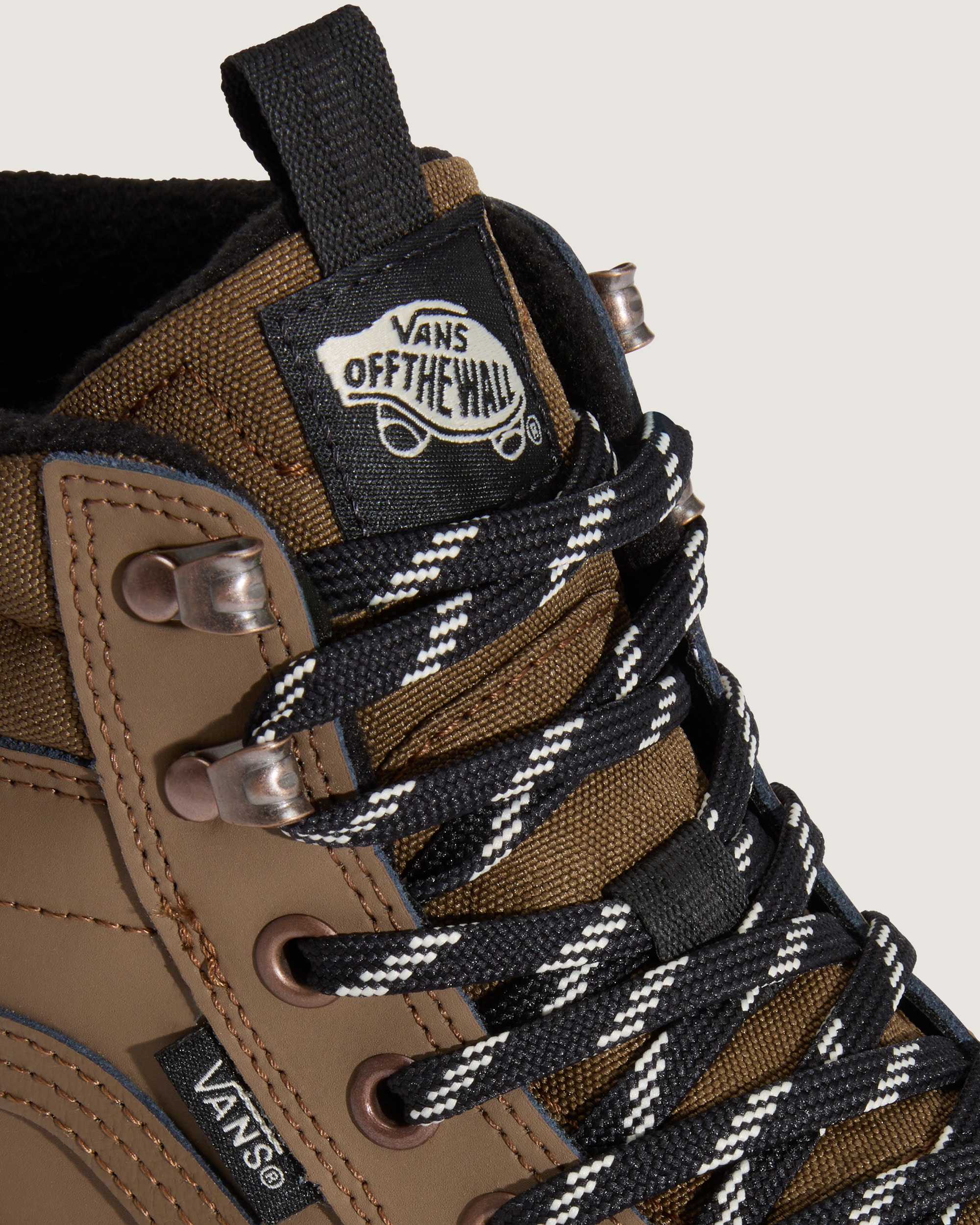 Sk8Hi Waterproof Insulated Shoe VANS Brown ALT5