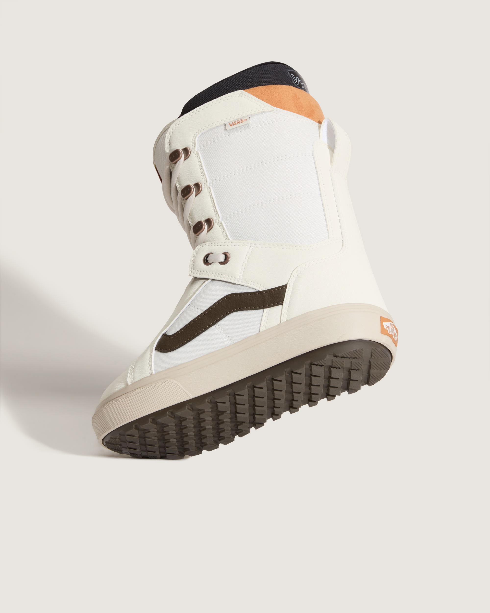 Women's Hi-Standard OG Snowboard Boot in Oatmeal Beige | Vans