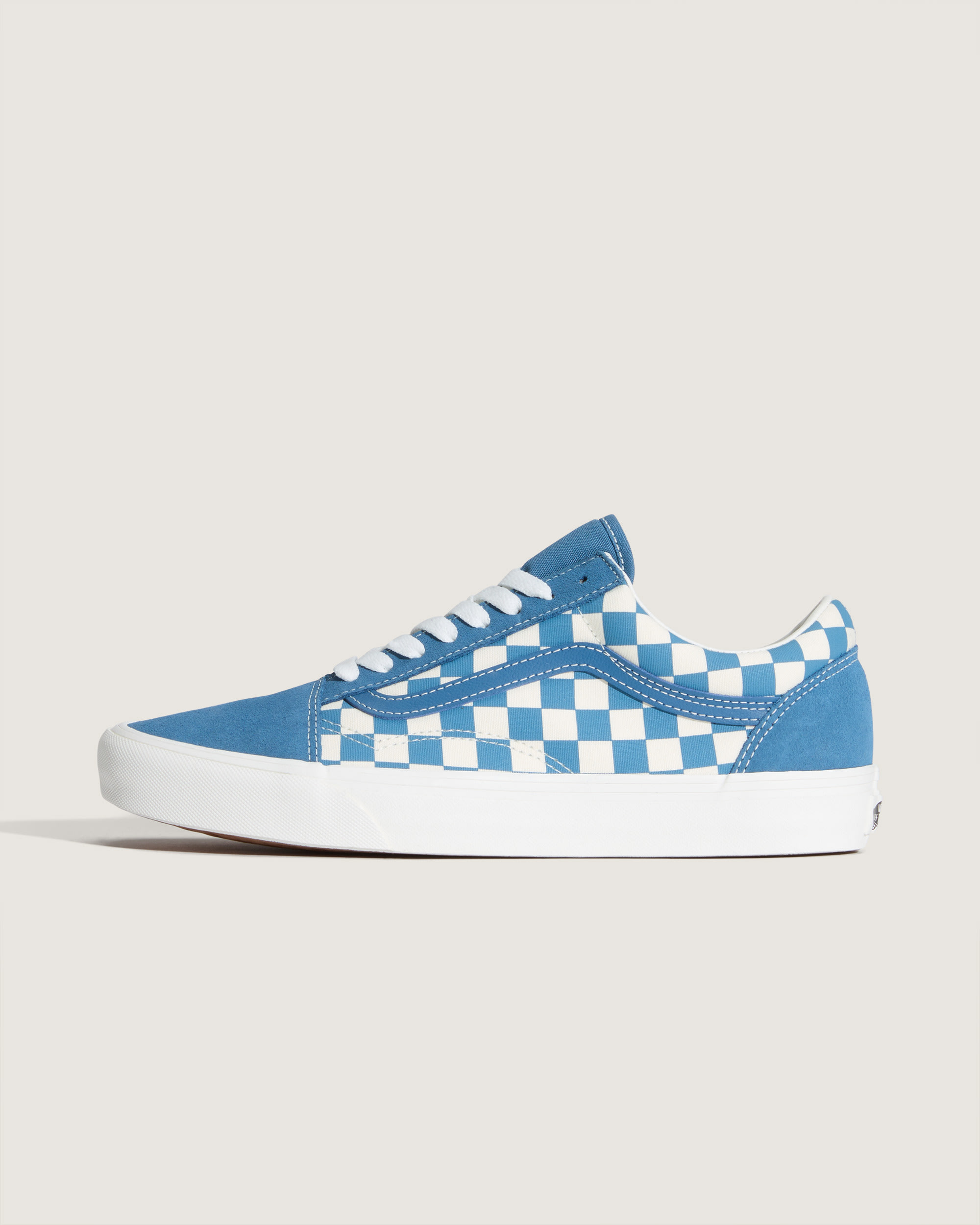 Old Skool Checkerboard Shoe VANS Checkerboard Navy Blue HERO