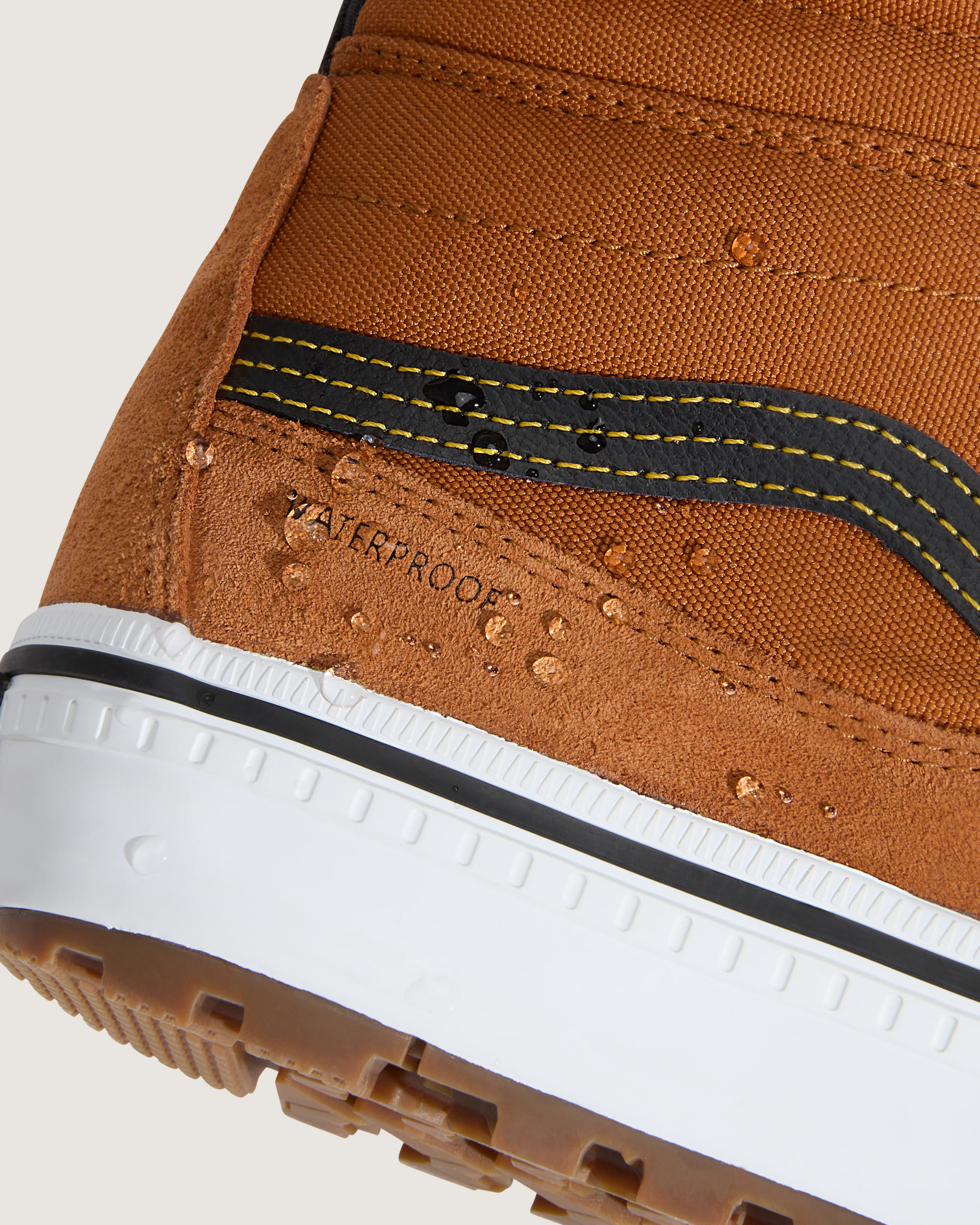 Sk8-Hi Waterproof Insulated Shoe in Glazed Ginger Brown | Vans