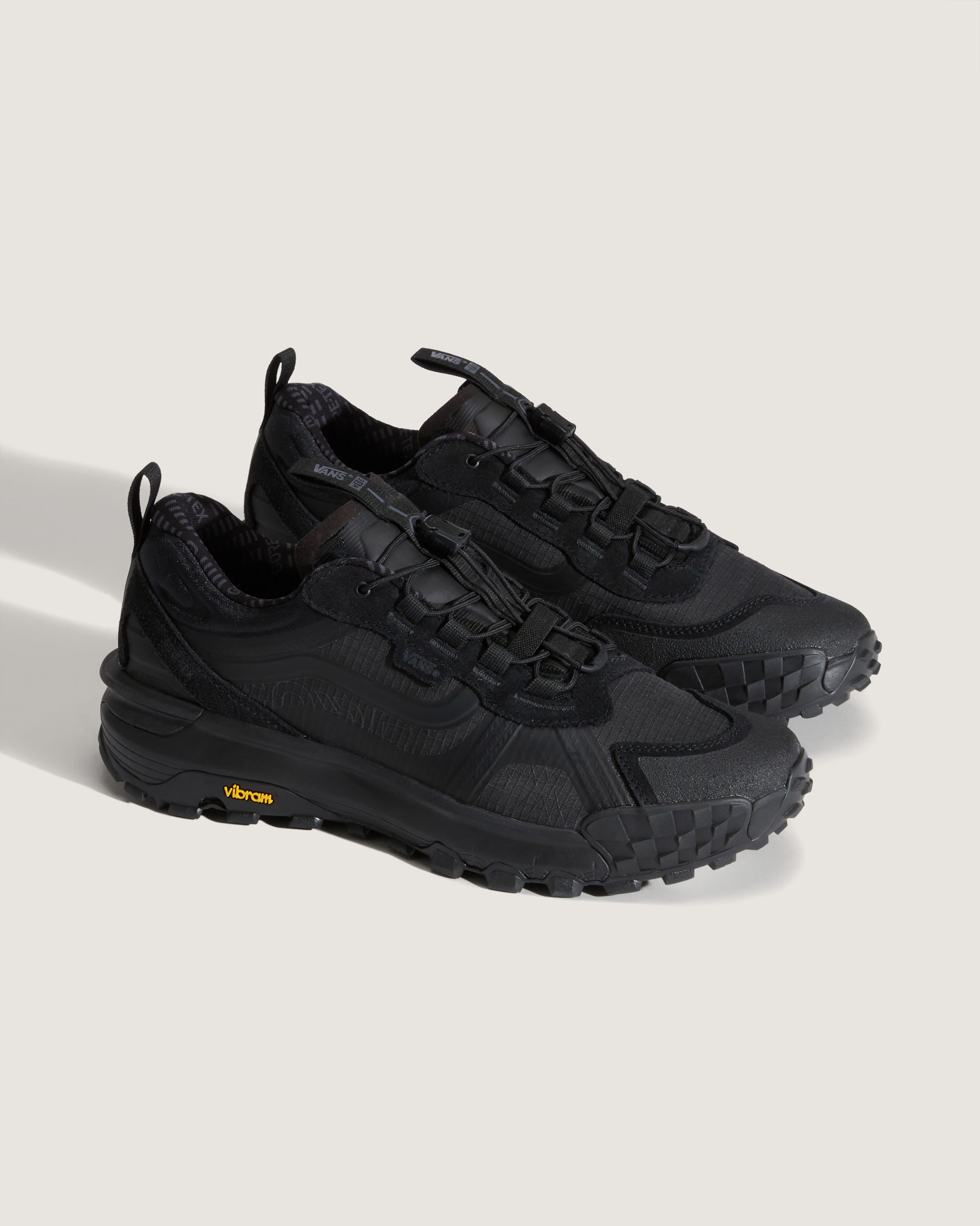 Crosspath XC GORETEX Shoe VANS Blackout ALT1
