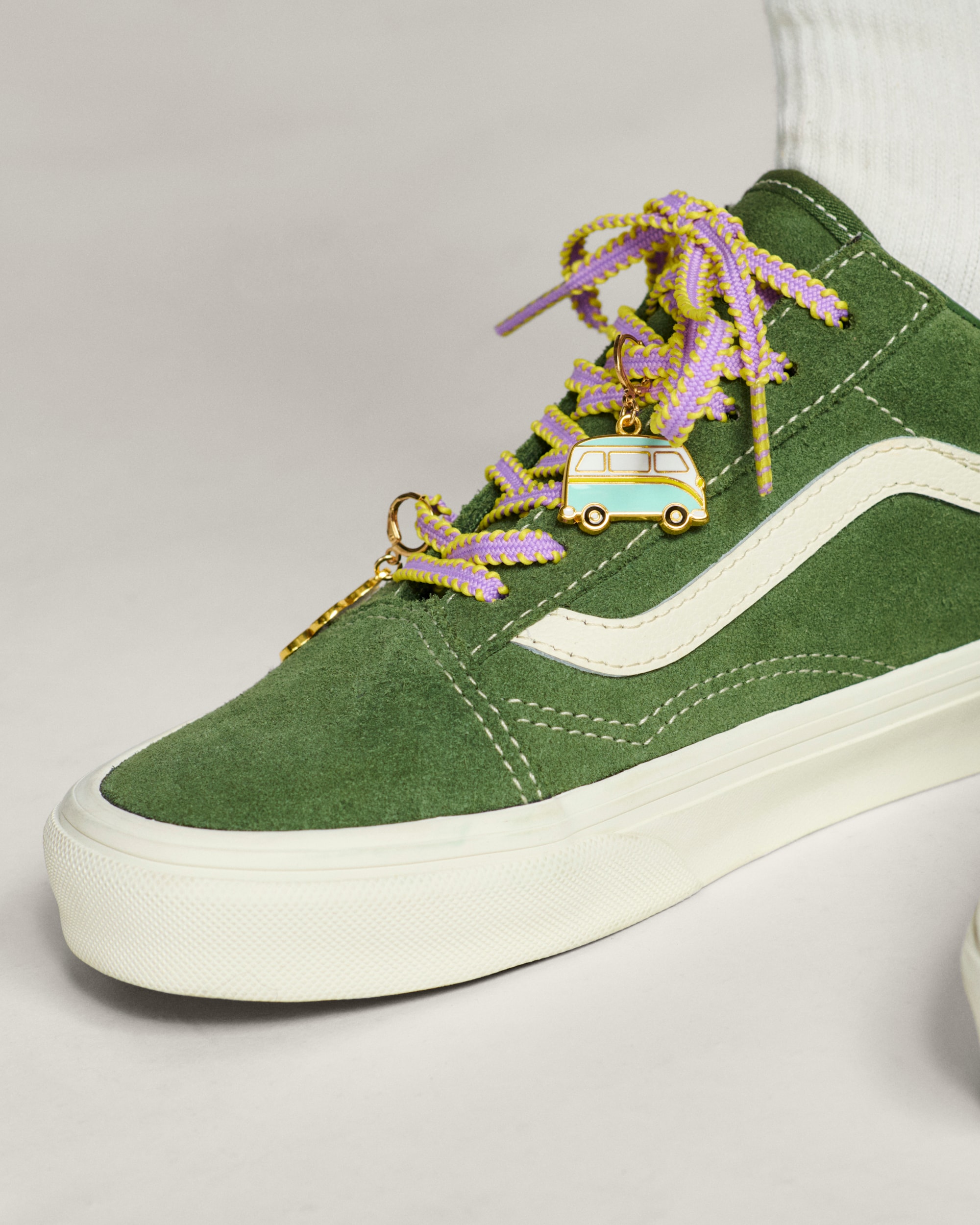 Vans Waffle Shop Retro California Shoe Charm Set VANS Yellow ALT4