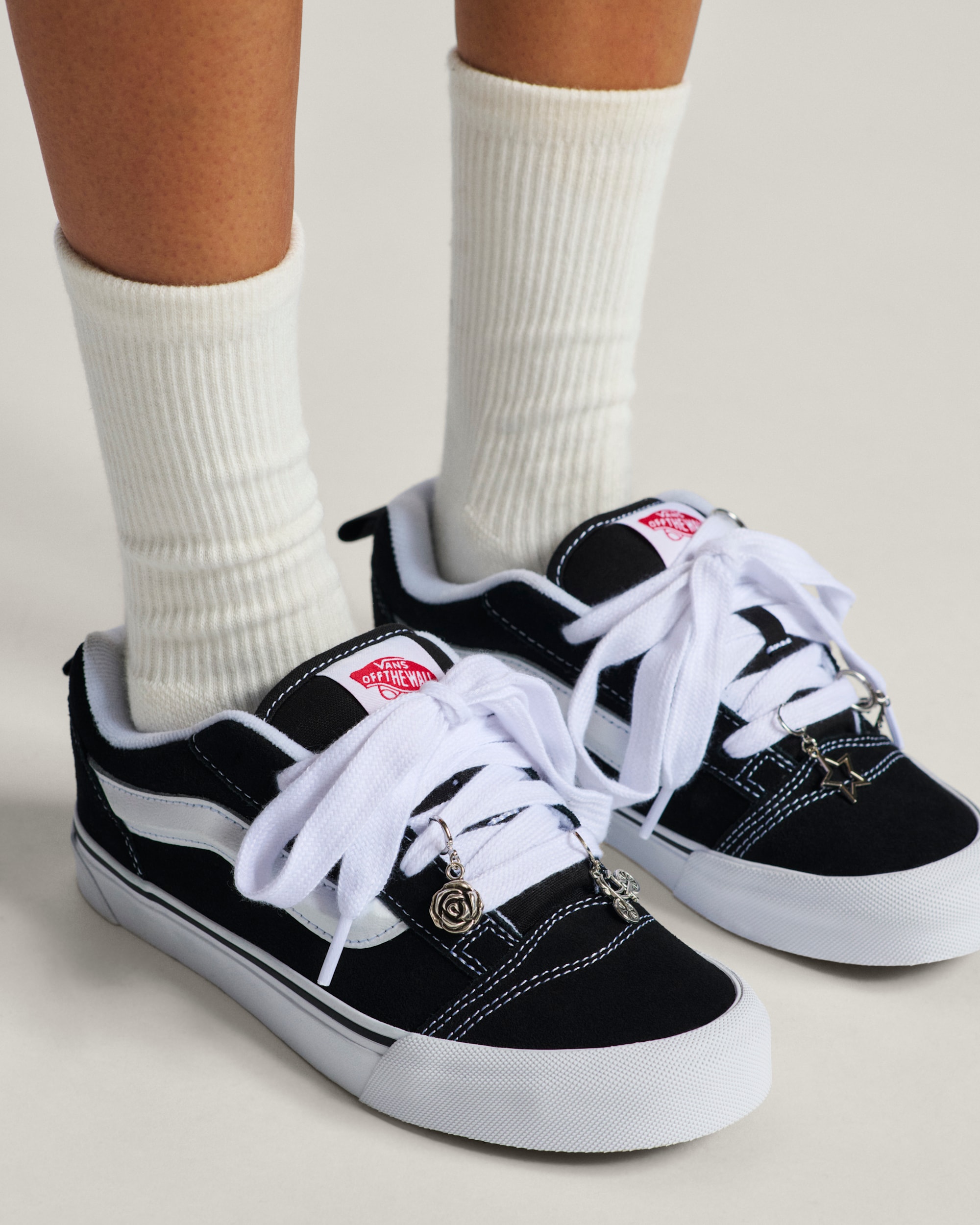 Vans Waffle Shop Bold and Bloom Shoe Charm Set VANS Grey ALT3