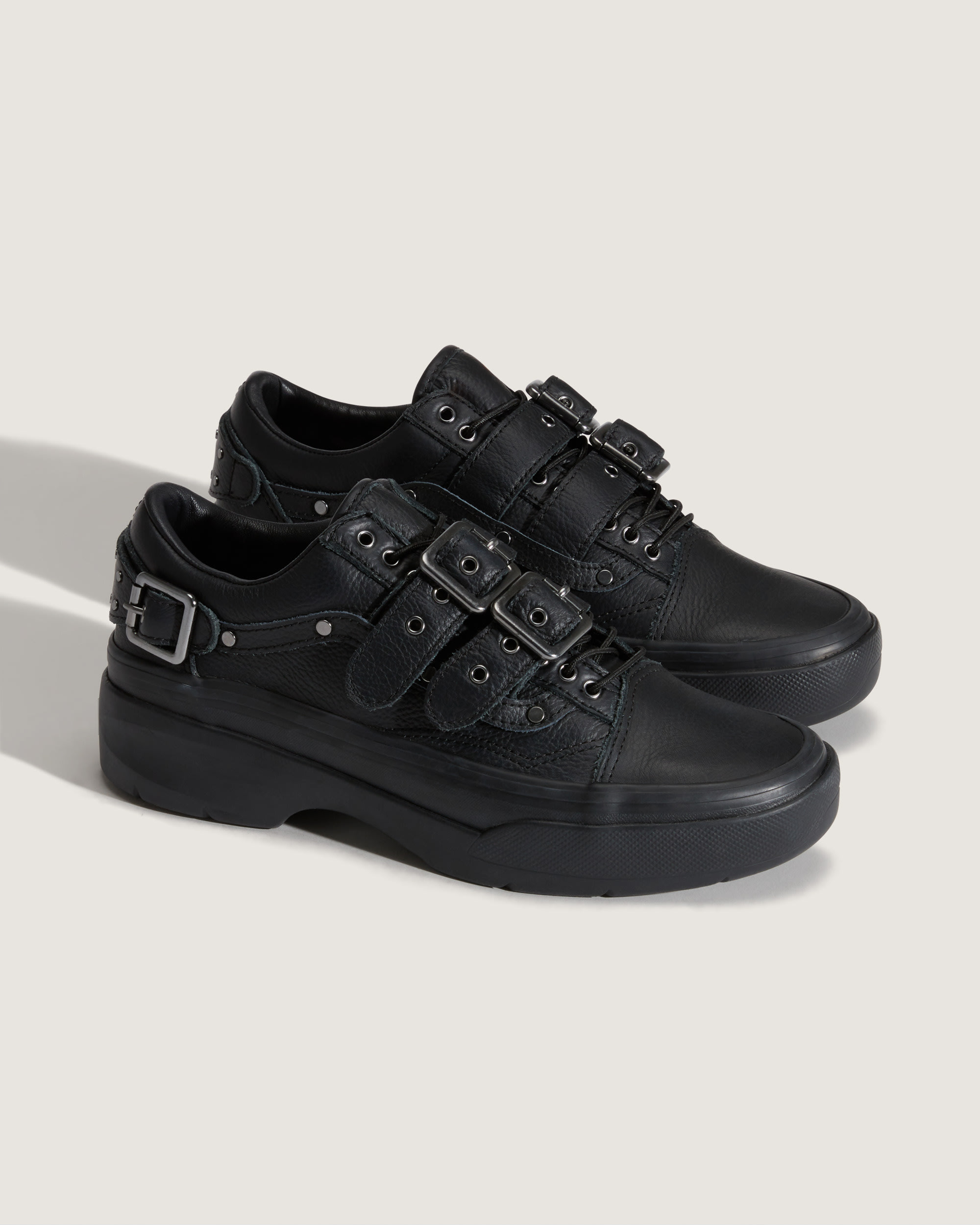 Premium Old Skool Efron Shoe VANS Black ALT1