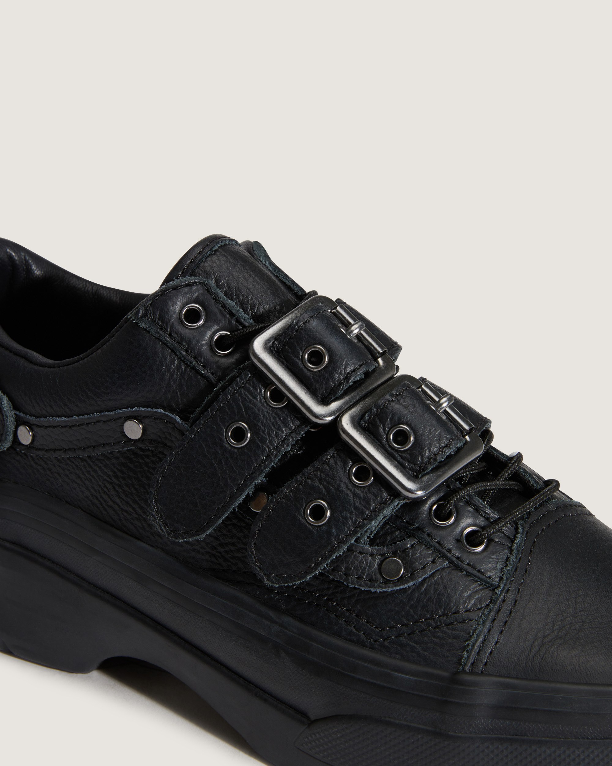 Premium Old Skool Efron Shoe VANS Black ALT6