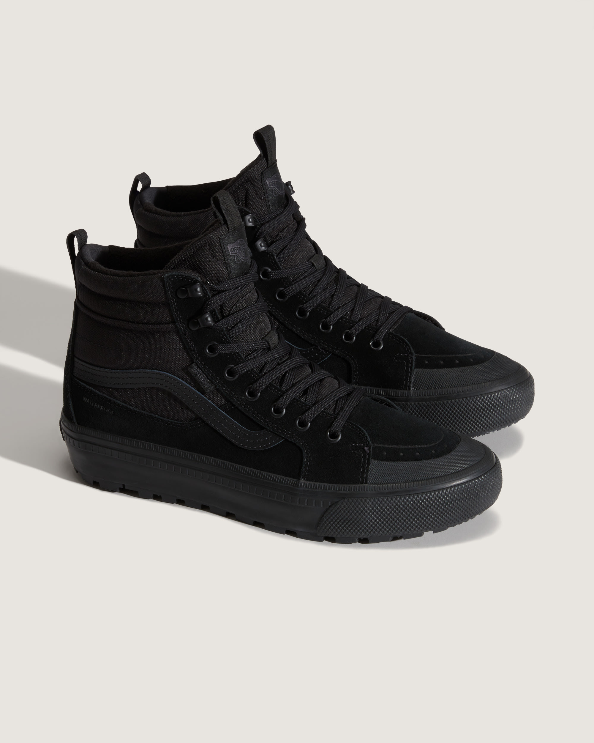Sk8Hi Waterproof Insulated Shoe VANS Black ALT1