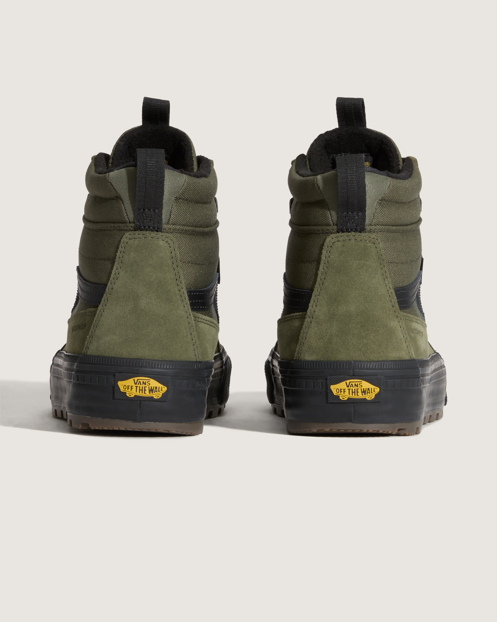 Sk8Hi Waterproof Insulated Shoe VANS Green  Black ALT3