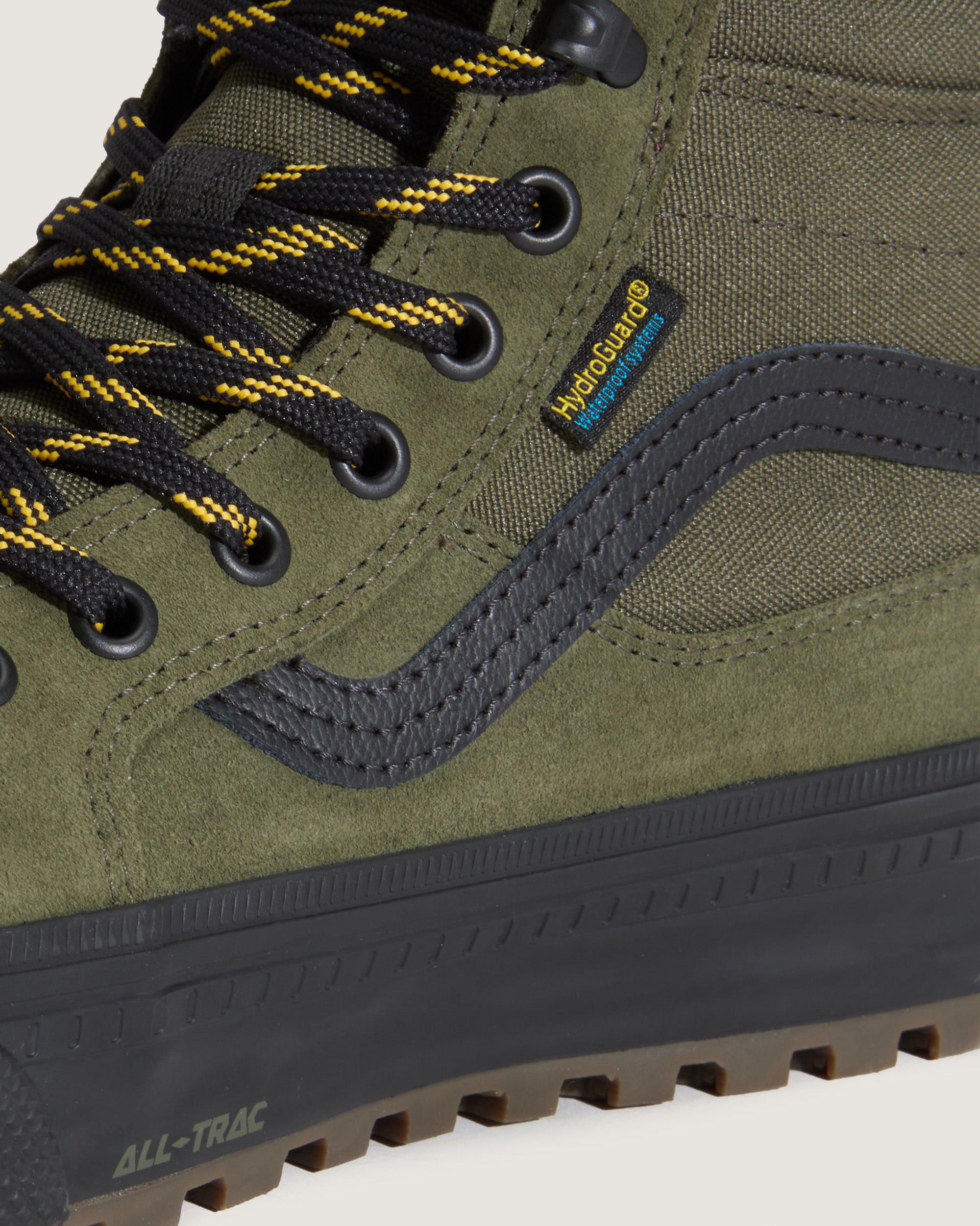 Sk8Hi Waterproof Insulated Shoe VANS Green  Black ALT8