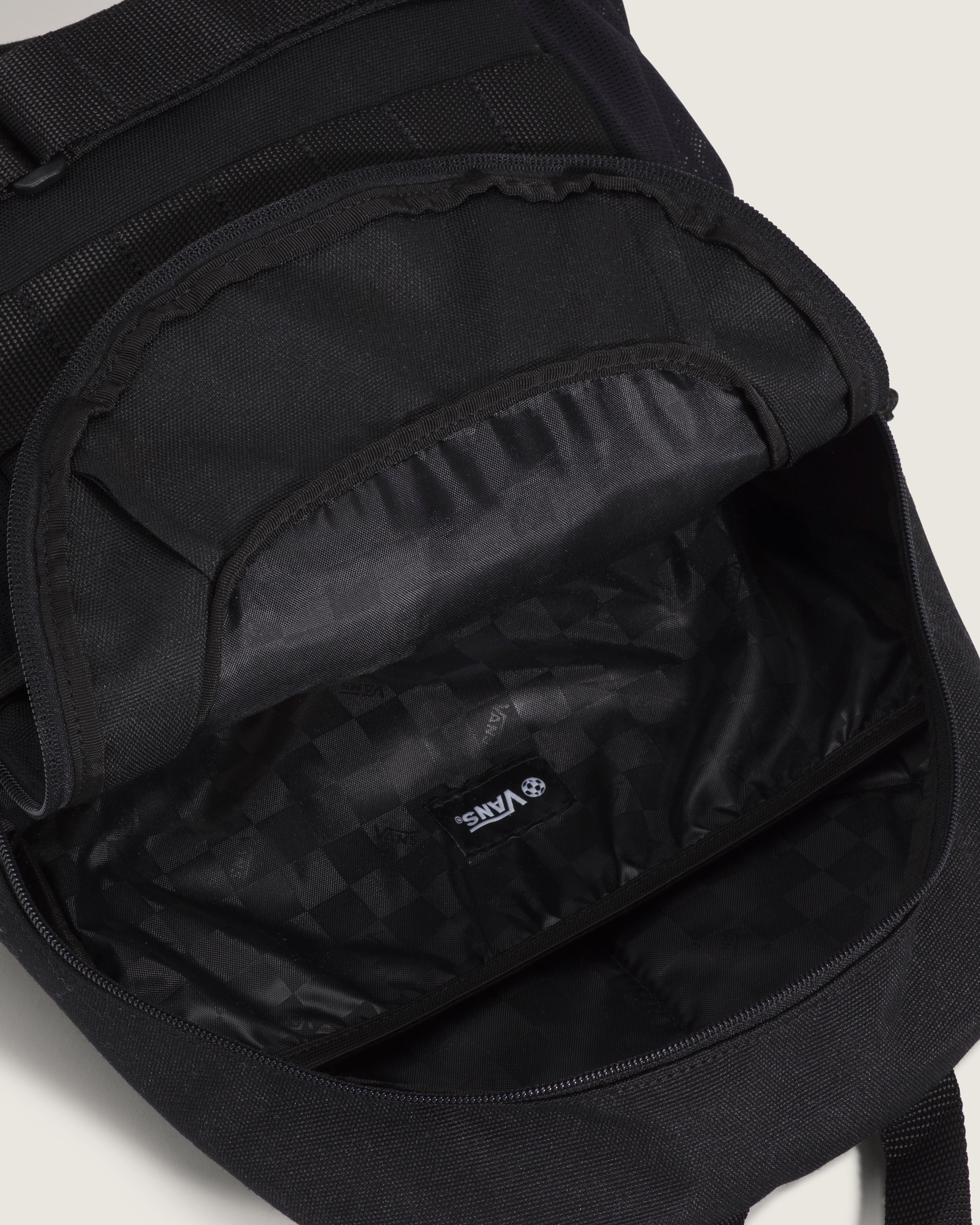 Off The Wall Skatepack Backpack VANS Black ALT5