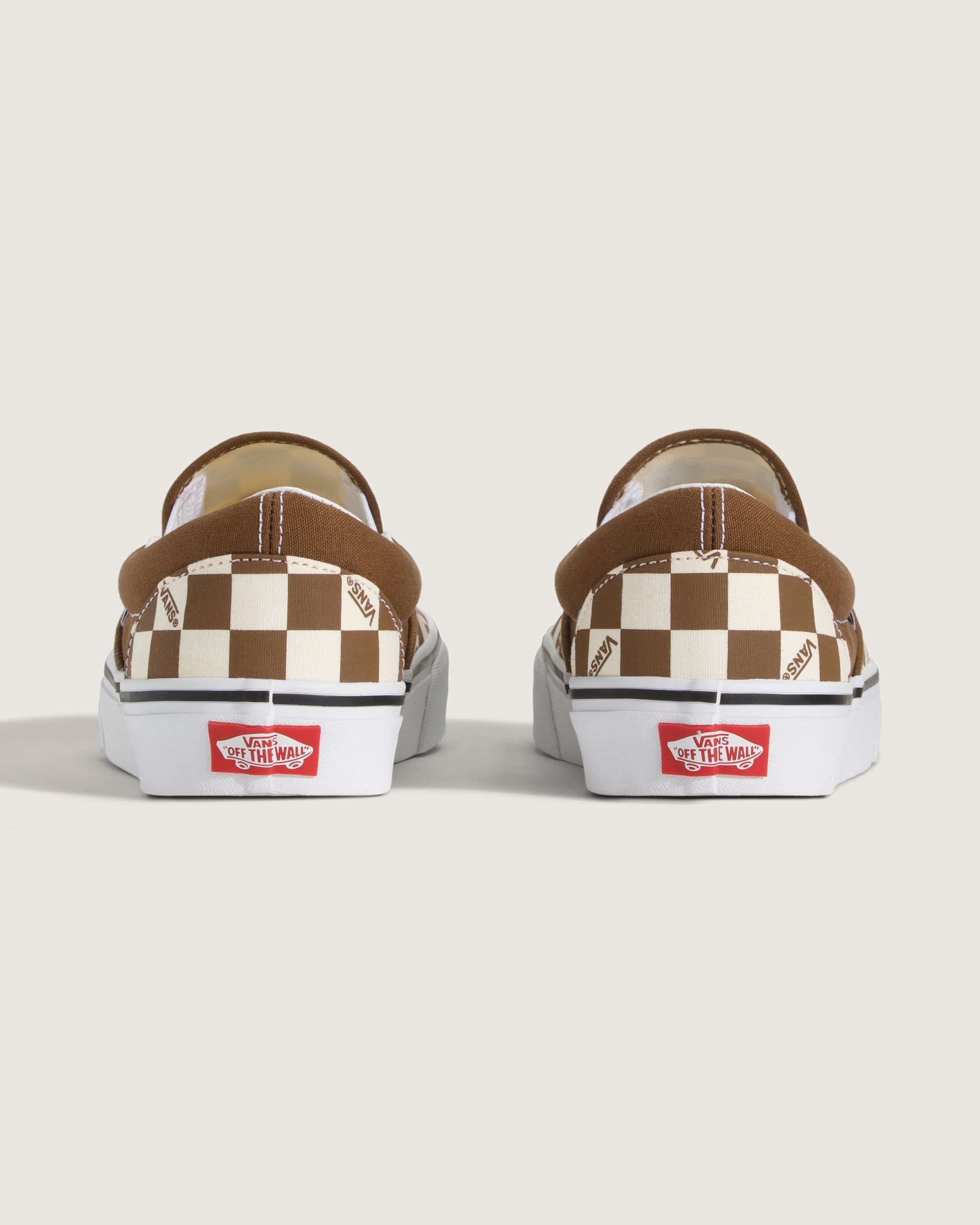 Classic SlipOn Checkerboard Shoe VANS Checkerboard Dachshund Brown ALT3