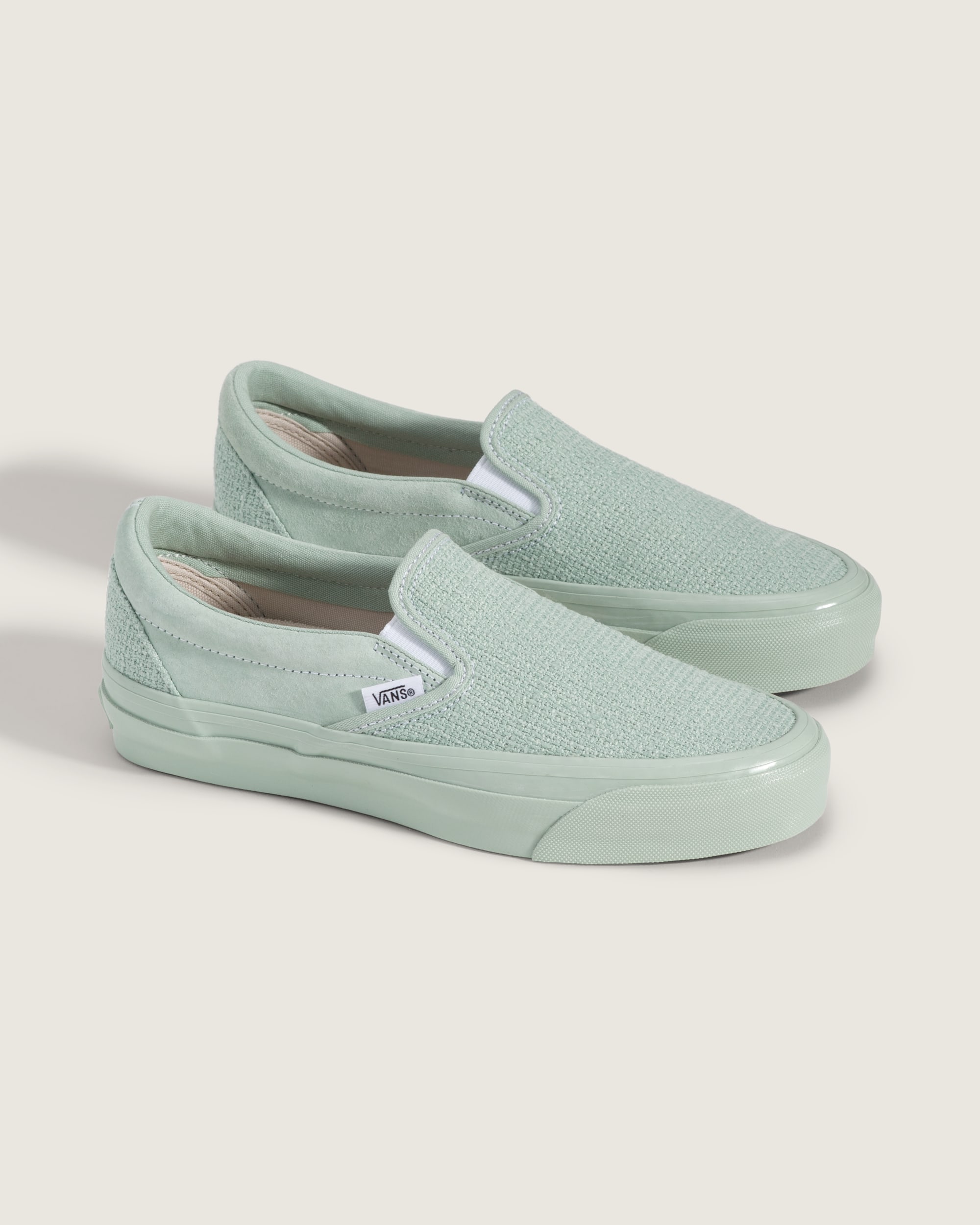 Premium Classic SlipOn Shoe VANS Olive Grey ALT1