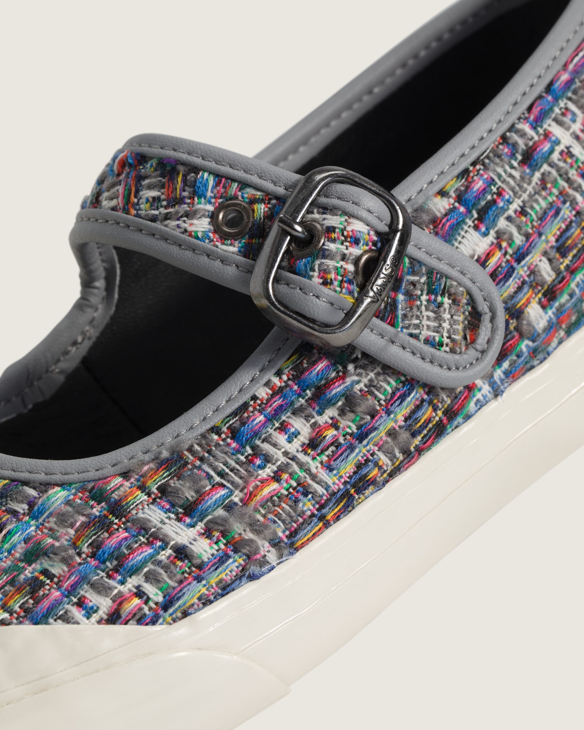 Premium Mary Jane Lowpro Shoe VANS Frost Grey ALT4