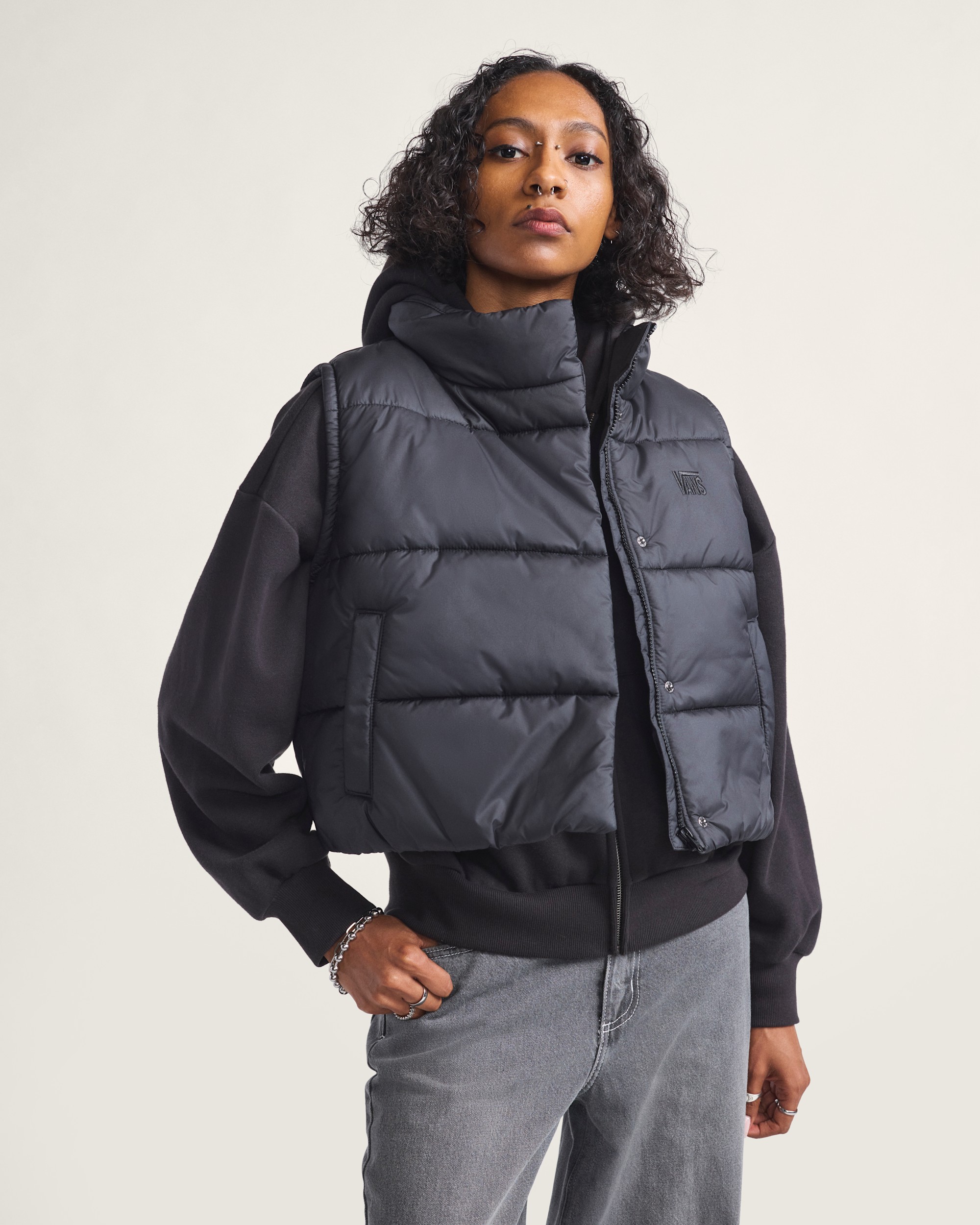 Hillgate Cropped Vest VANS Black ALT1