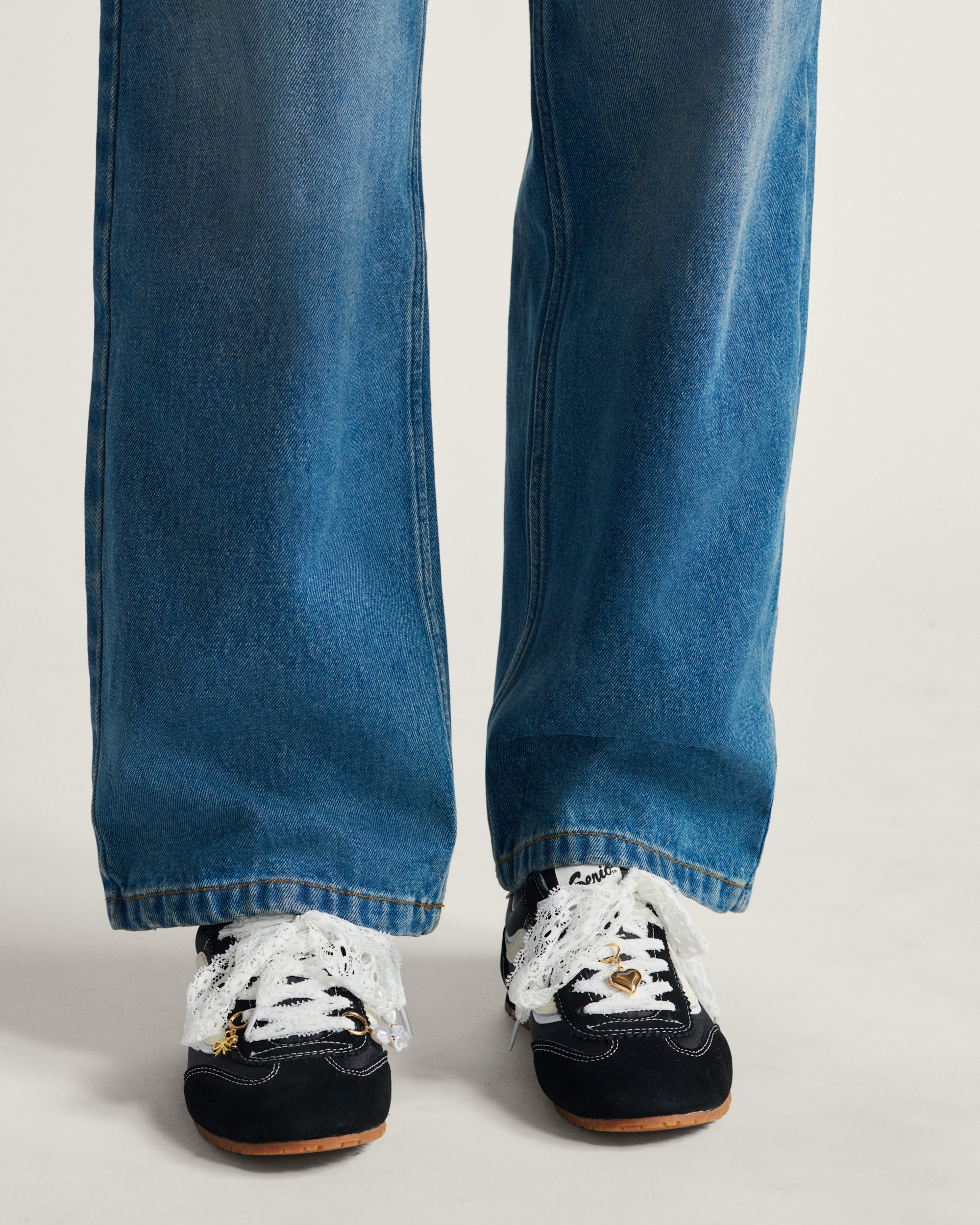 Super Lowpro Shoe VANS Black ALT5