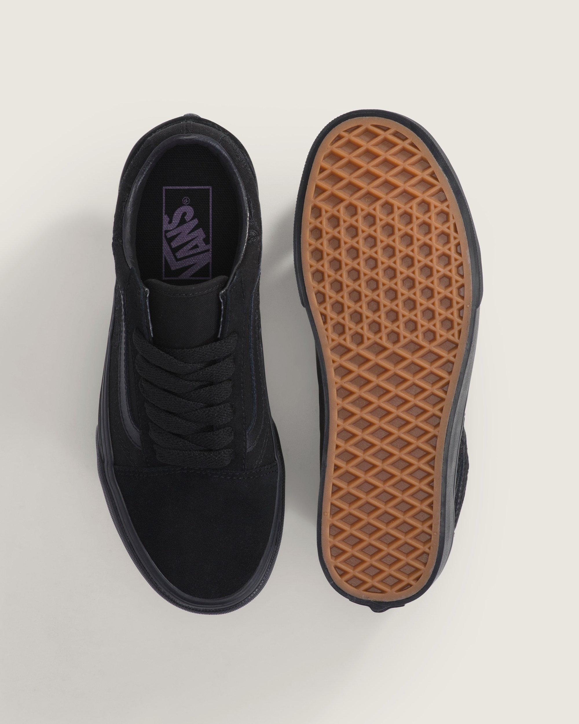 Old Skool Halloween Shoe VANS In The Shadows Black ALT2