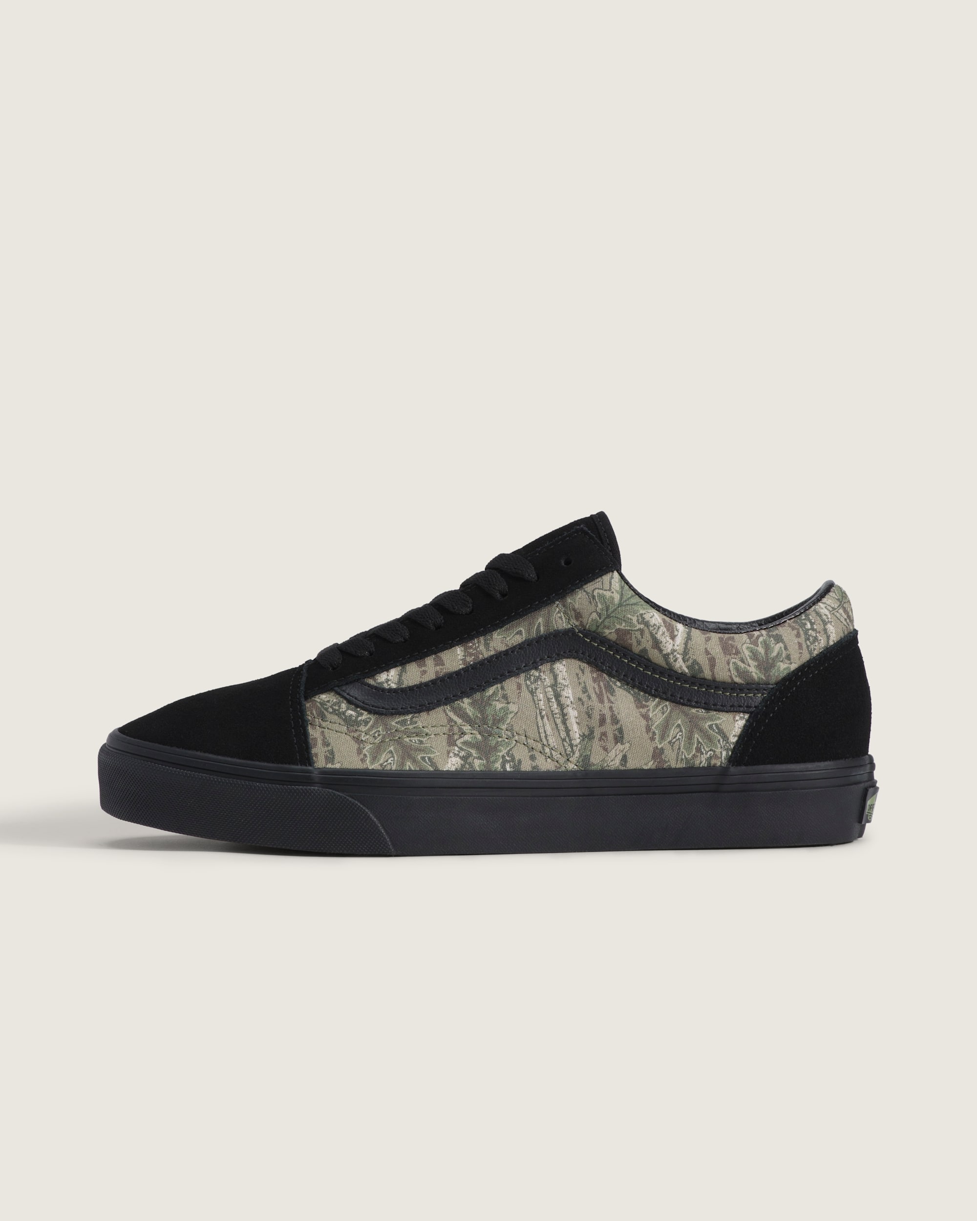 Old Skool Shoe VANS Camo Black HERO