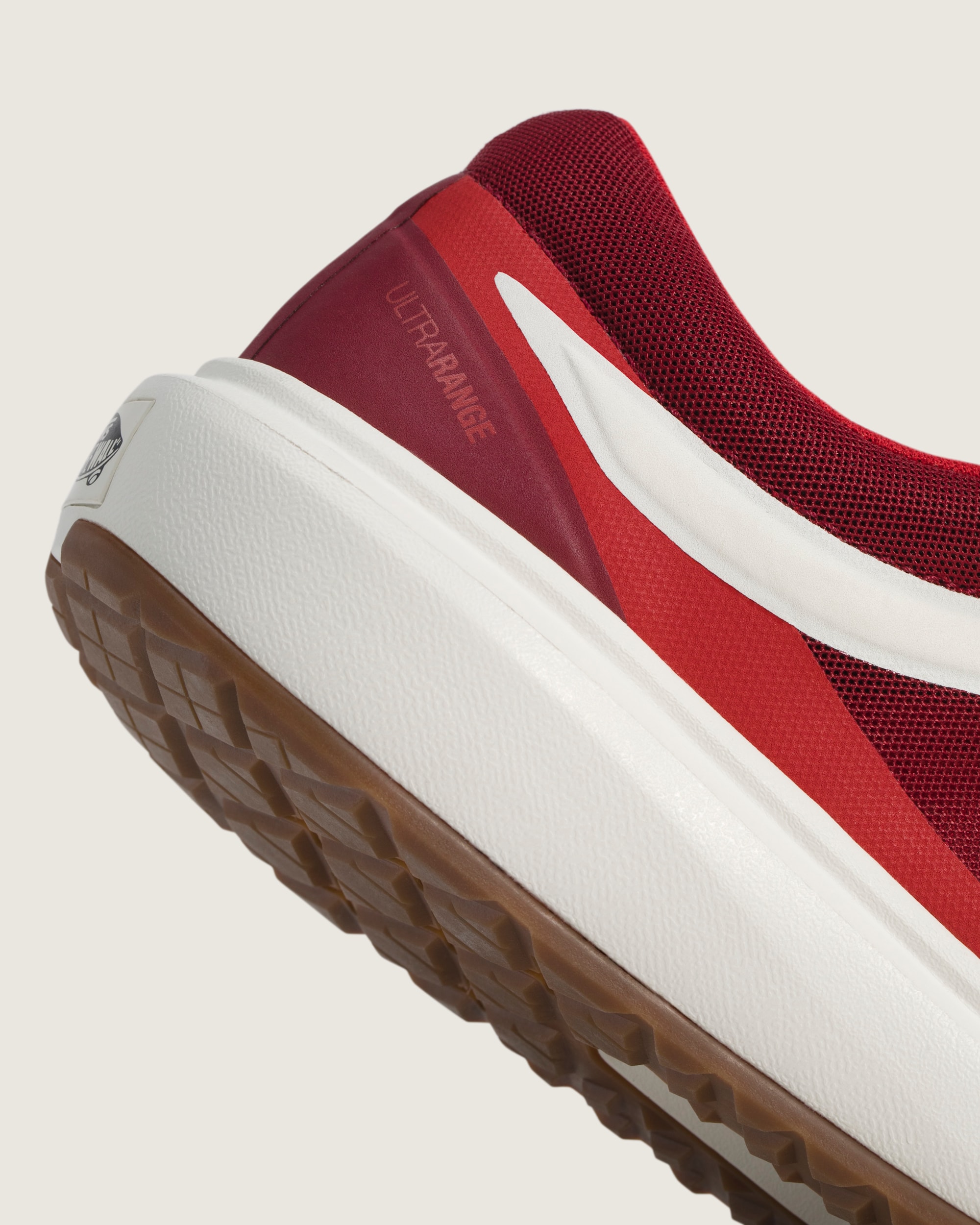 UltraRange 20 Shoe VANS Bordeaux Red  Marshmallow White ALT5