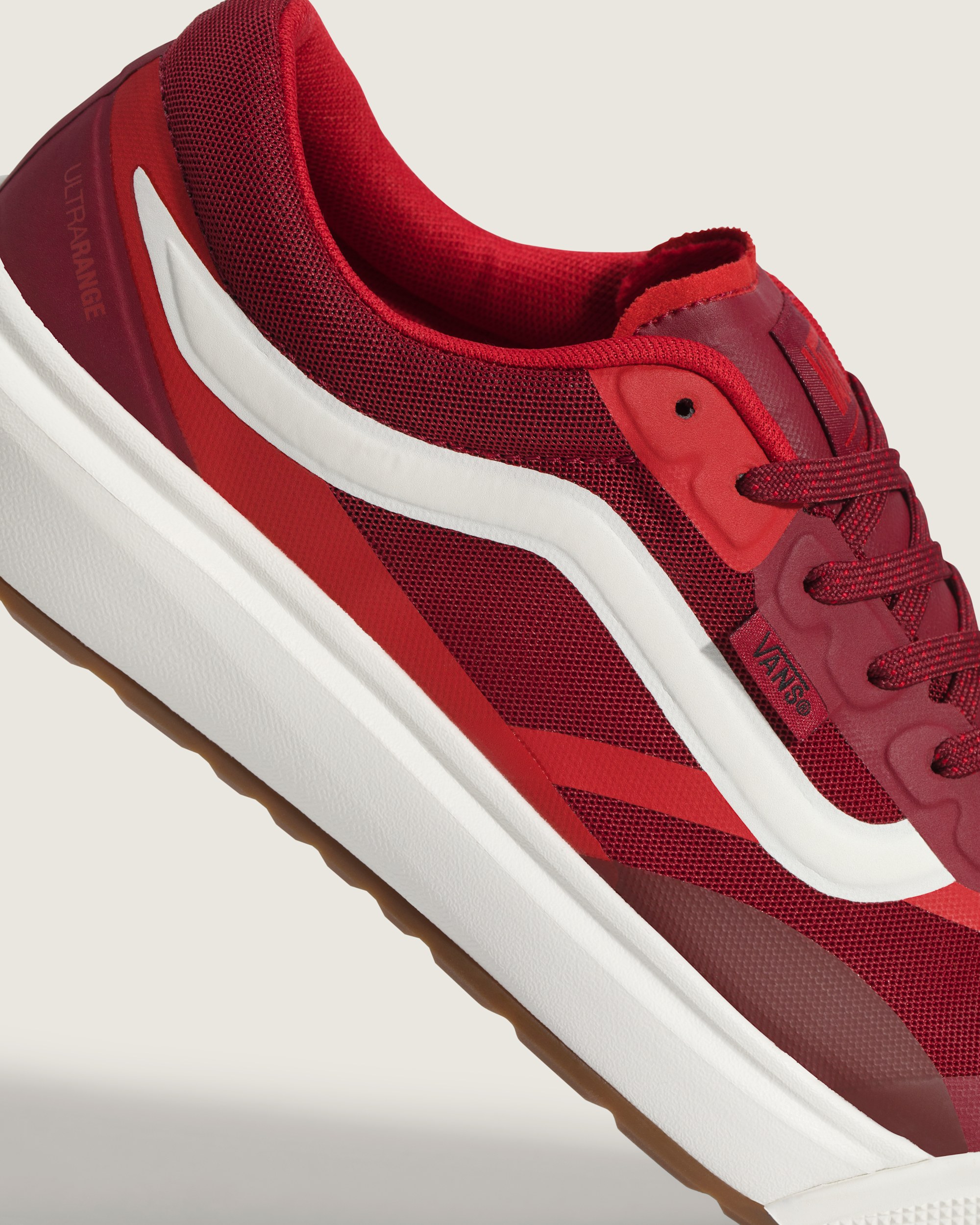 UltraRange 20 Shoe VANS Bordeaux Red  Marshmallow White ALT6