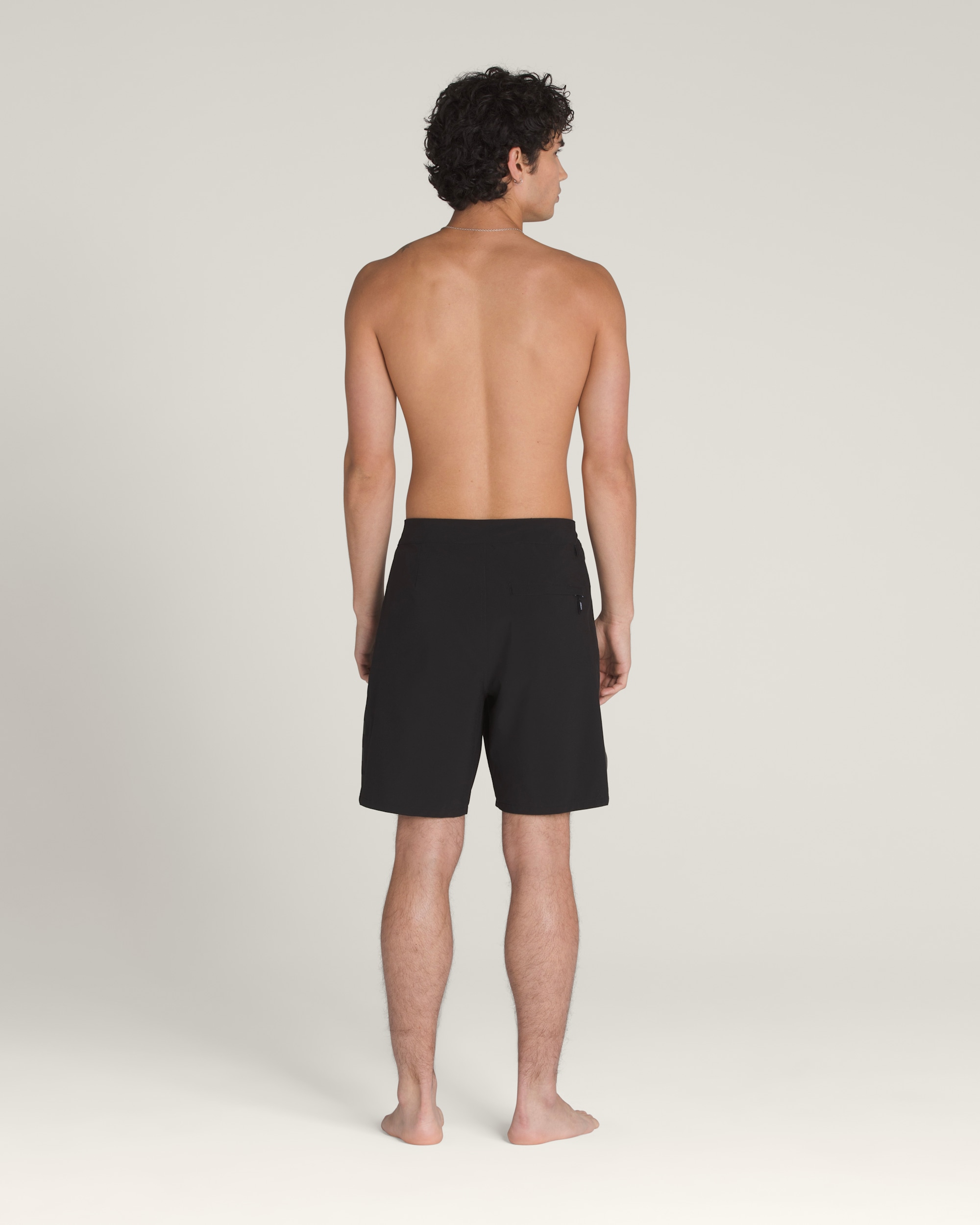Daily 18 Boardshorts VANS Black ALT2