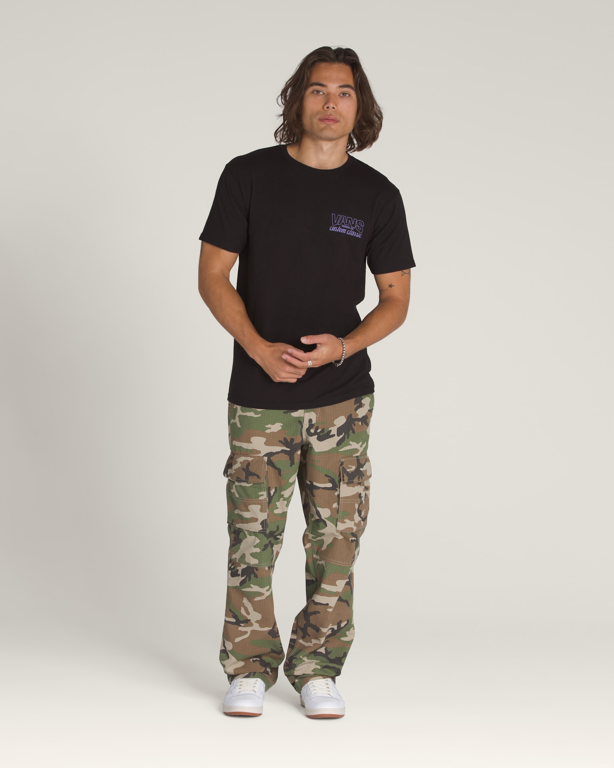 Shop Front TShirt VANS Black ALT2