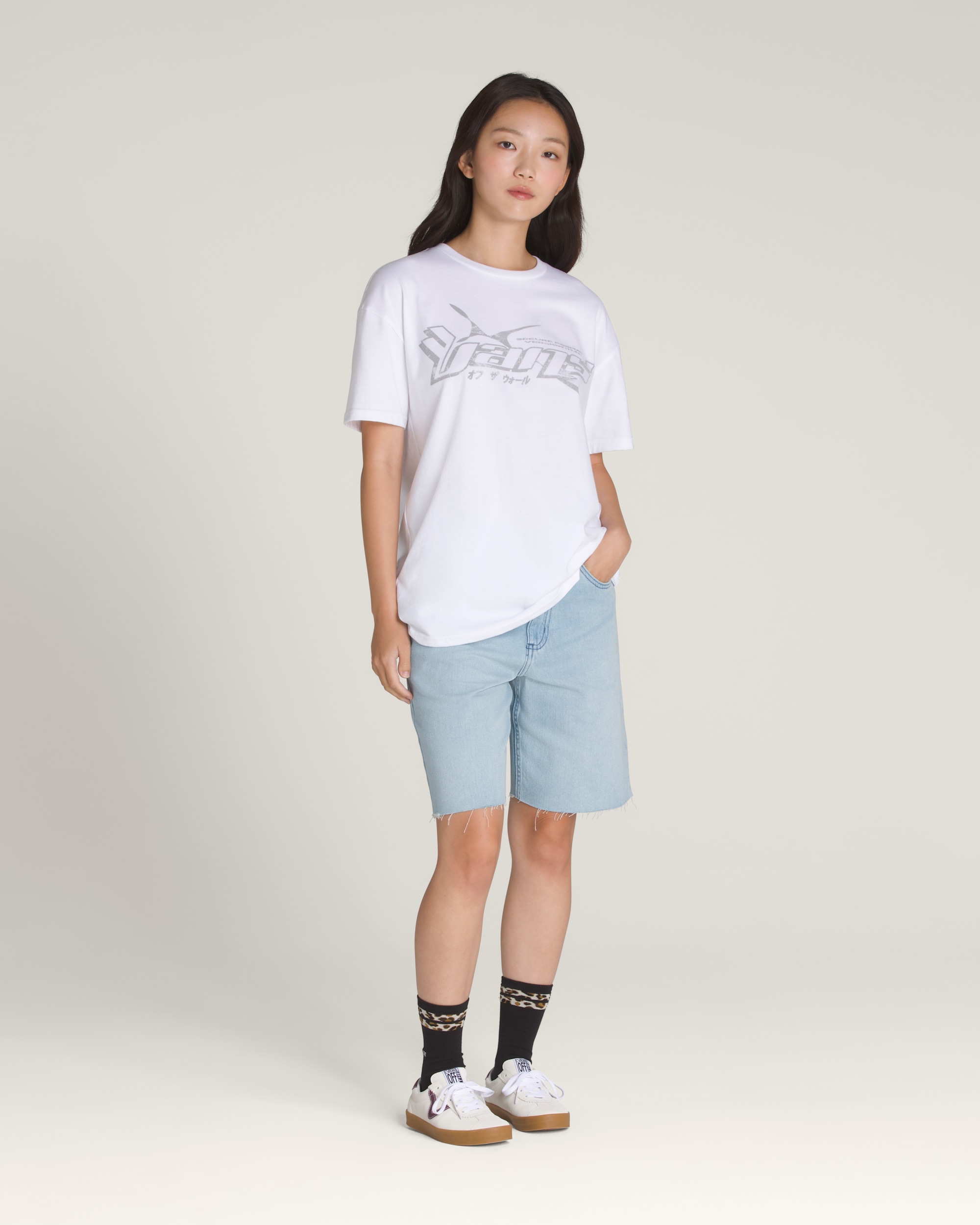 Y2V TShirt VANS White ALT1