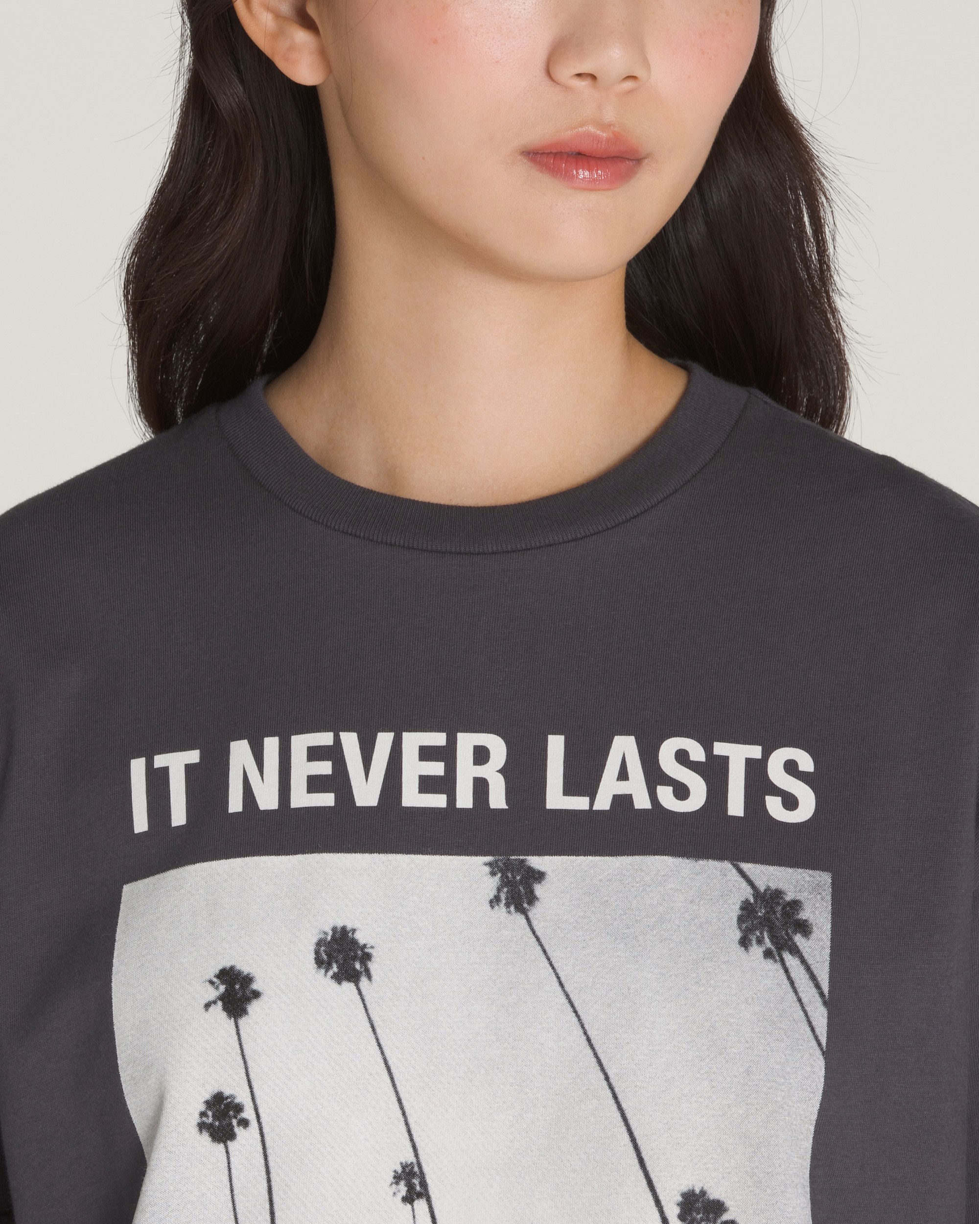 Photo Neverlasting TShirt VANS Asphalt Grey ALT2