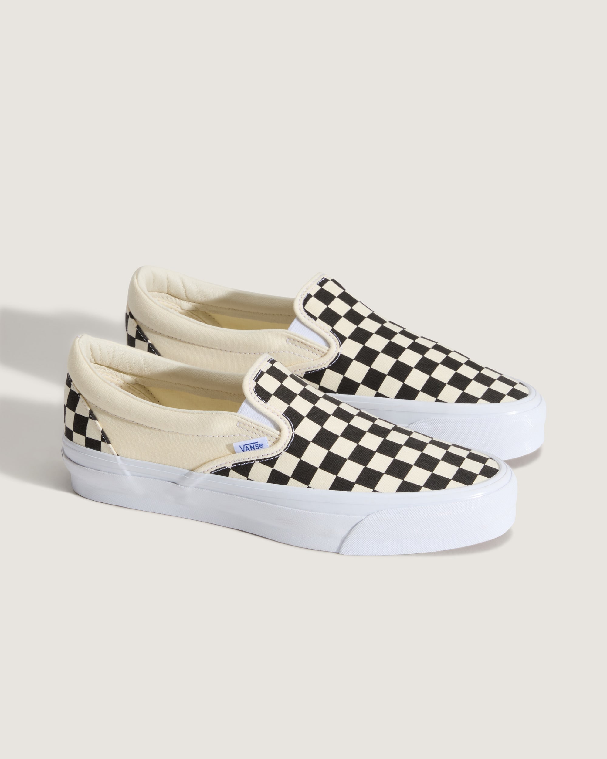 Premium Classic SlipOn Checkerboard Shoe VANS Checkerboard Black  Off White ALT1