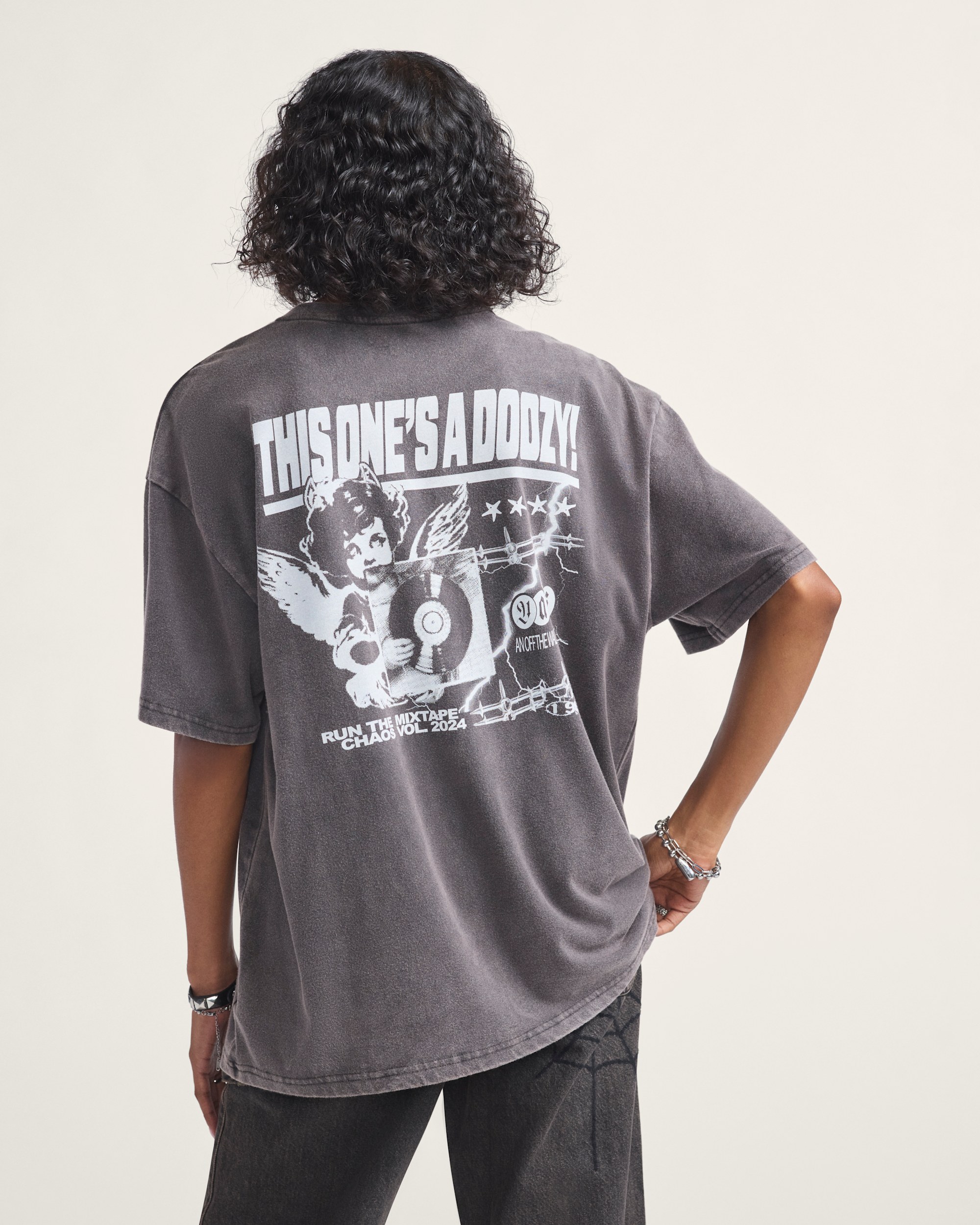 Earthbound TShirt VANS Faded Black ALT2