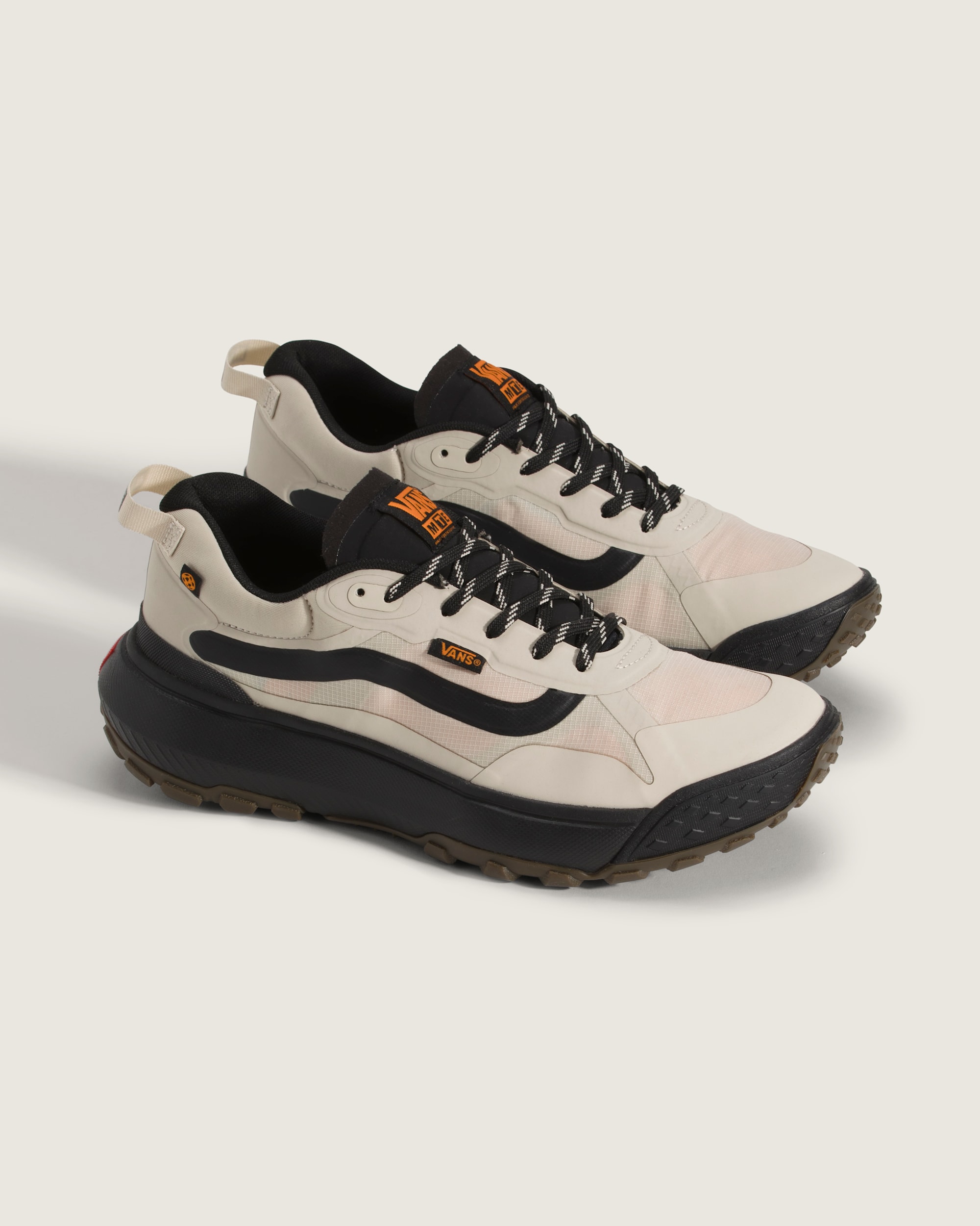 Crosspath Shoe VANS Oatmeal Beige  Black ALT1