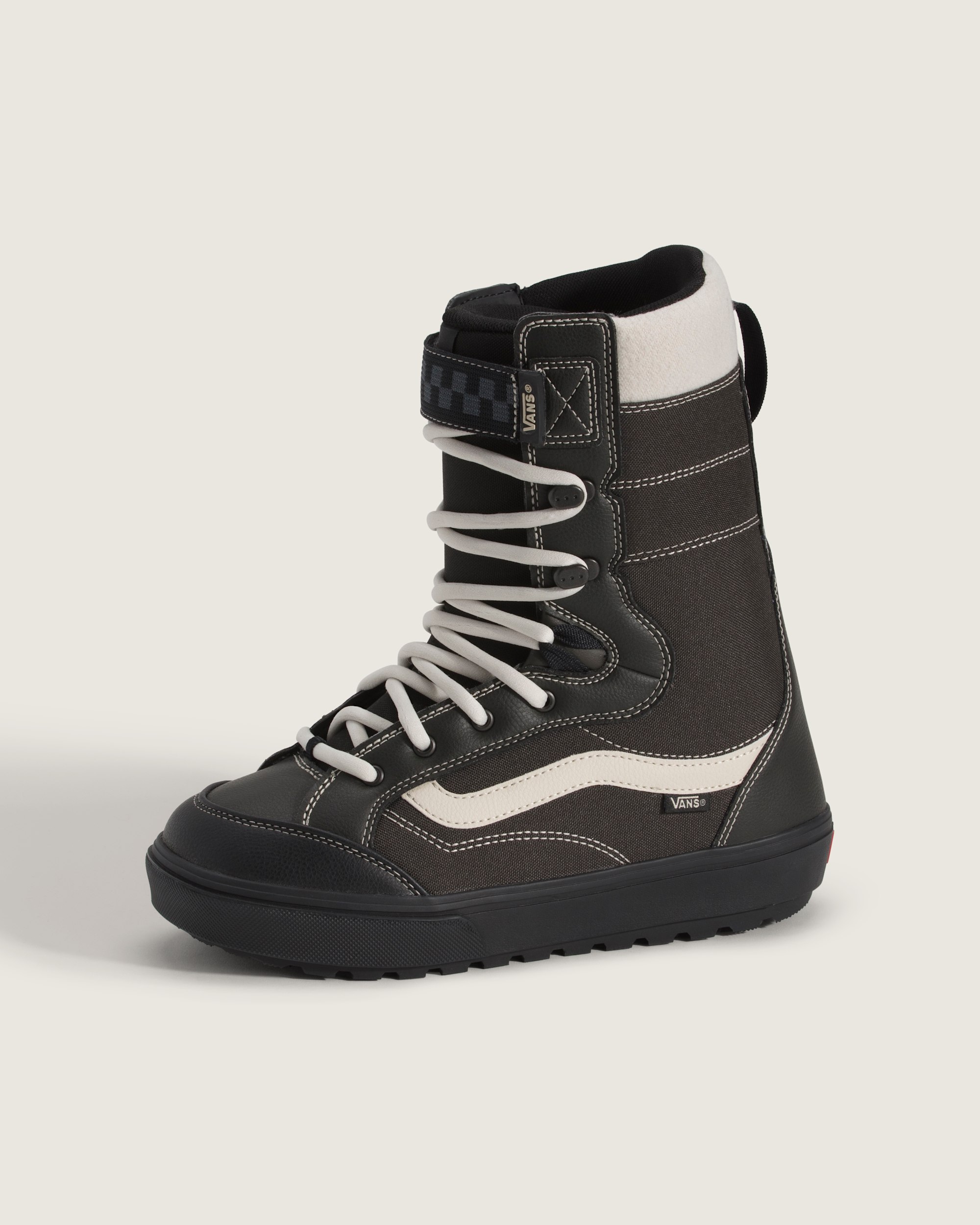 Hi-Standard DX Linerless Snowboard Boot in Faded Black | Vans