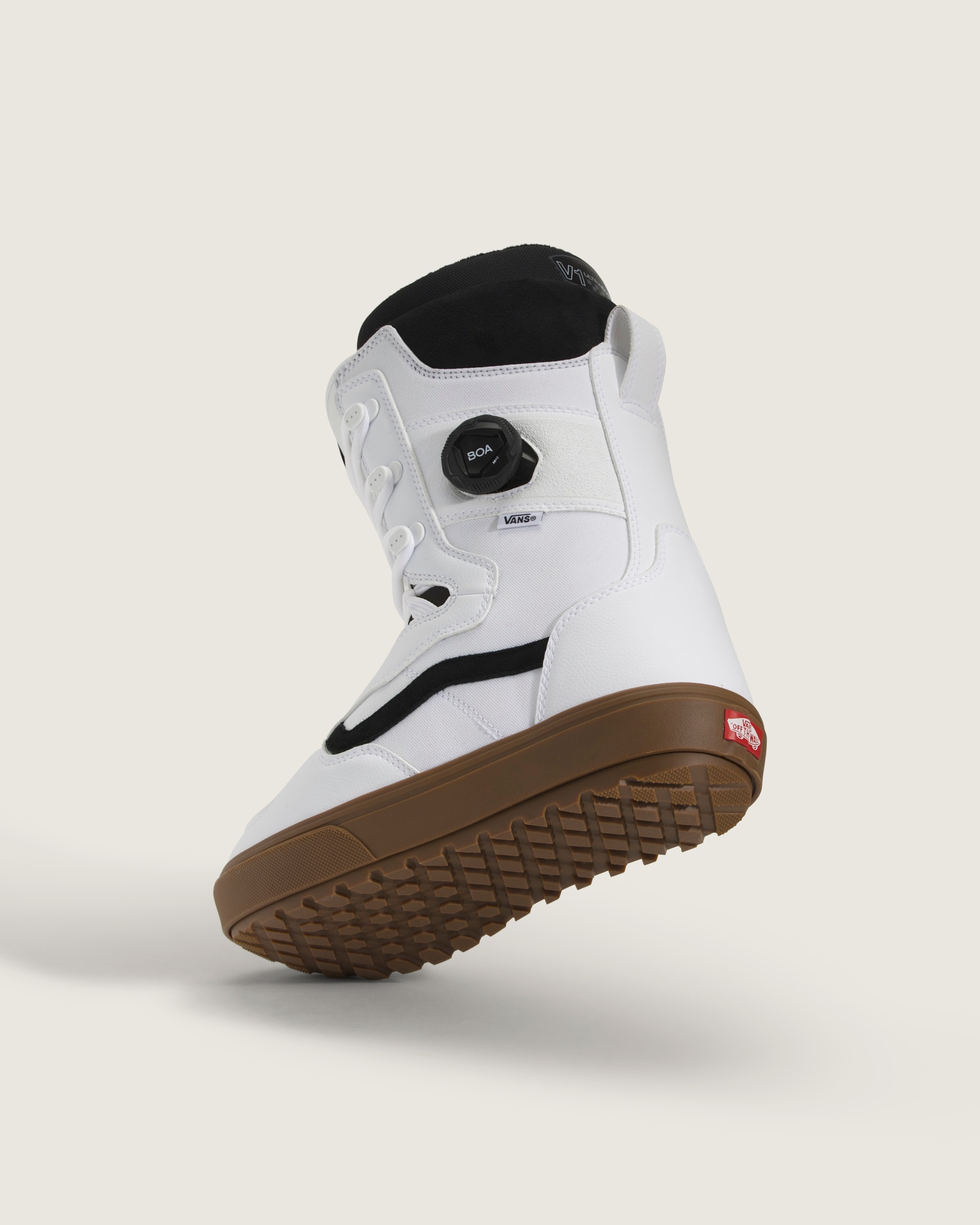 Invado OG Gum Snowboard Boot in White | Vans