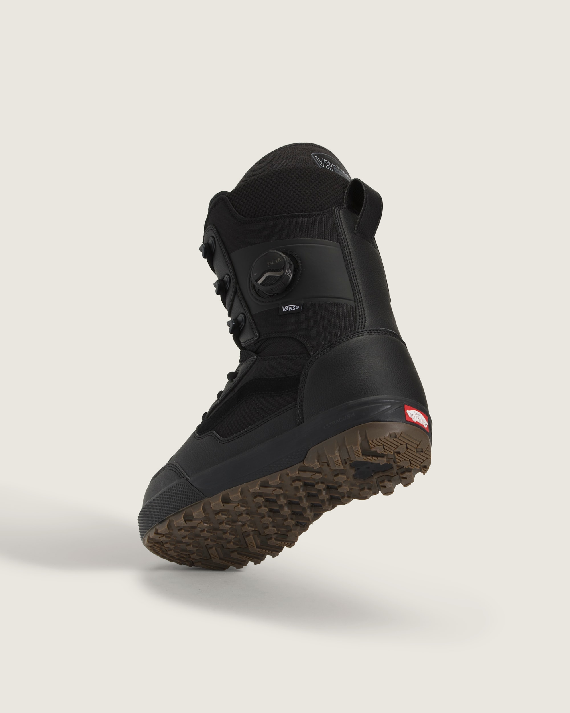 Invado Pro Snowboard Boot in Black / Gum | Vans