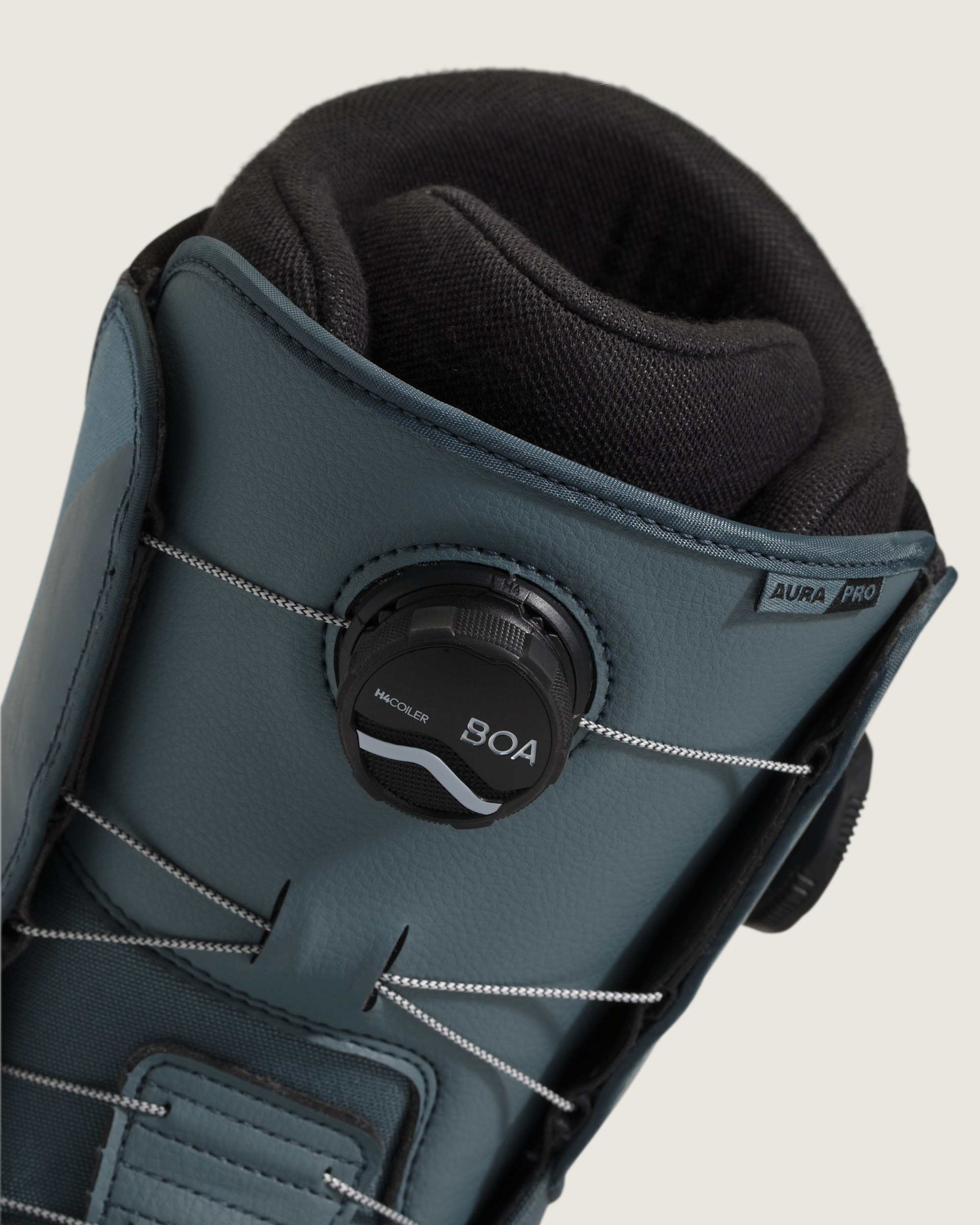 Aura Pro Snowboard Boot in Stormy Weather Blue | Vans