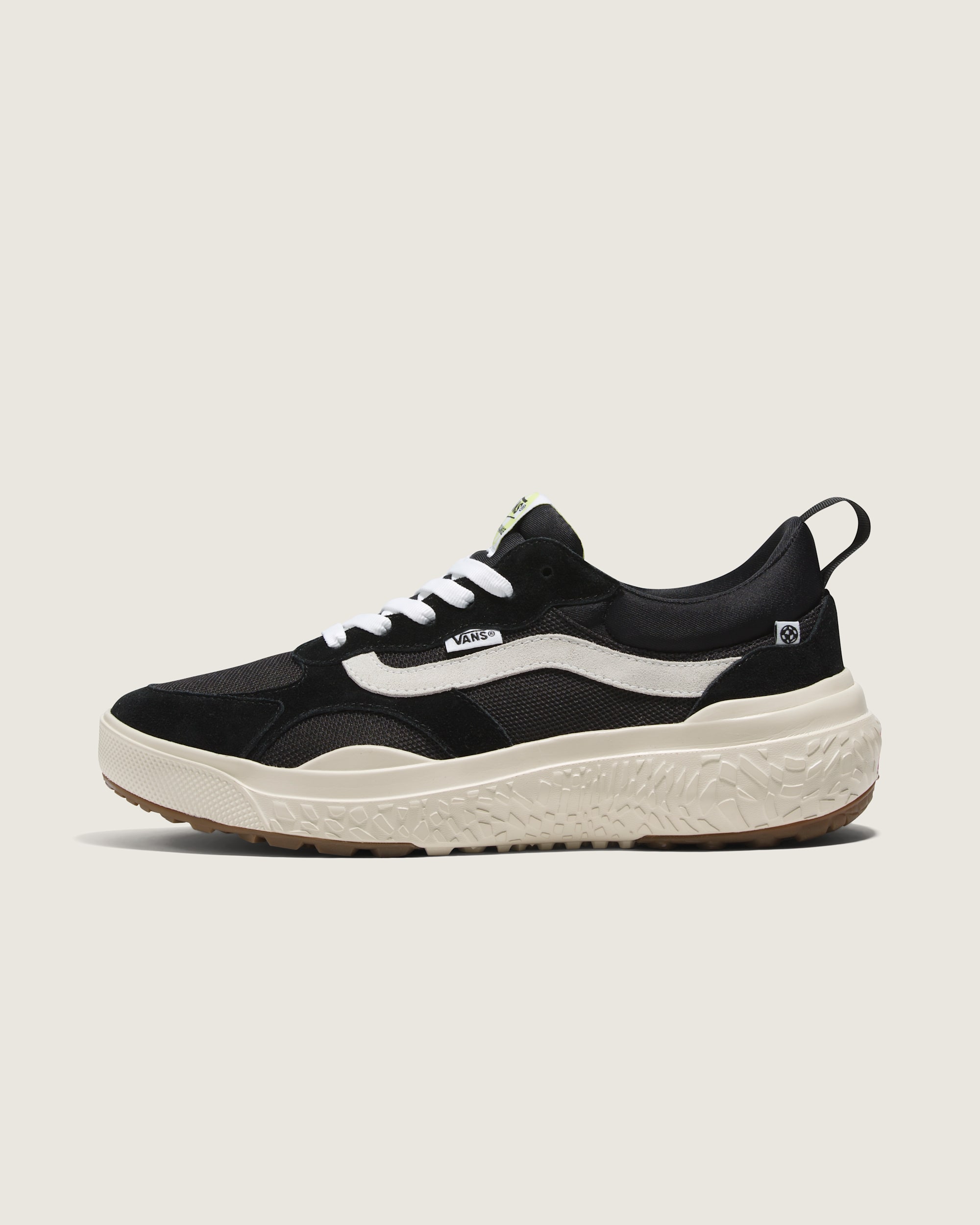 UltraRange Neo VR3 Shoe VANS Black  White HERO
