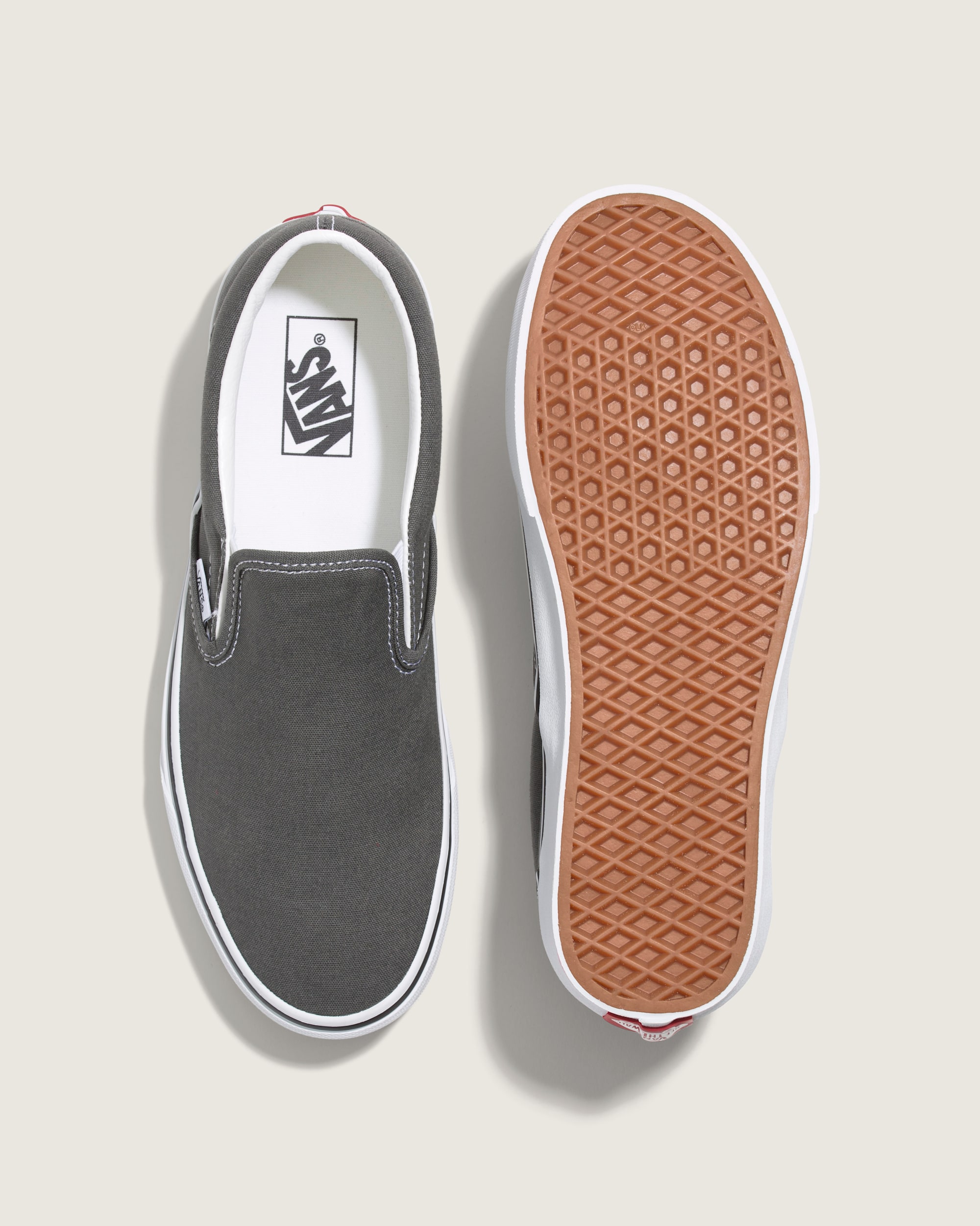 Classic SlipOn Shoe VANS Charcoal Grey ALT2