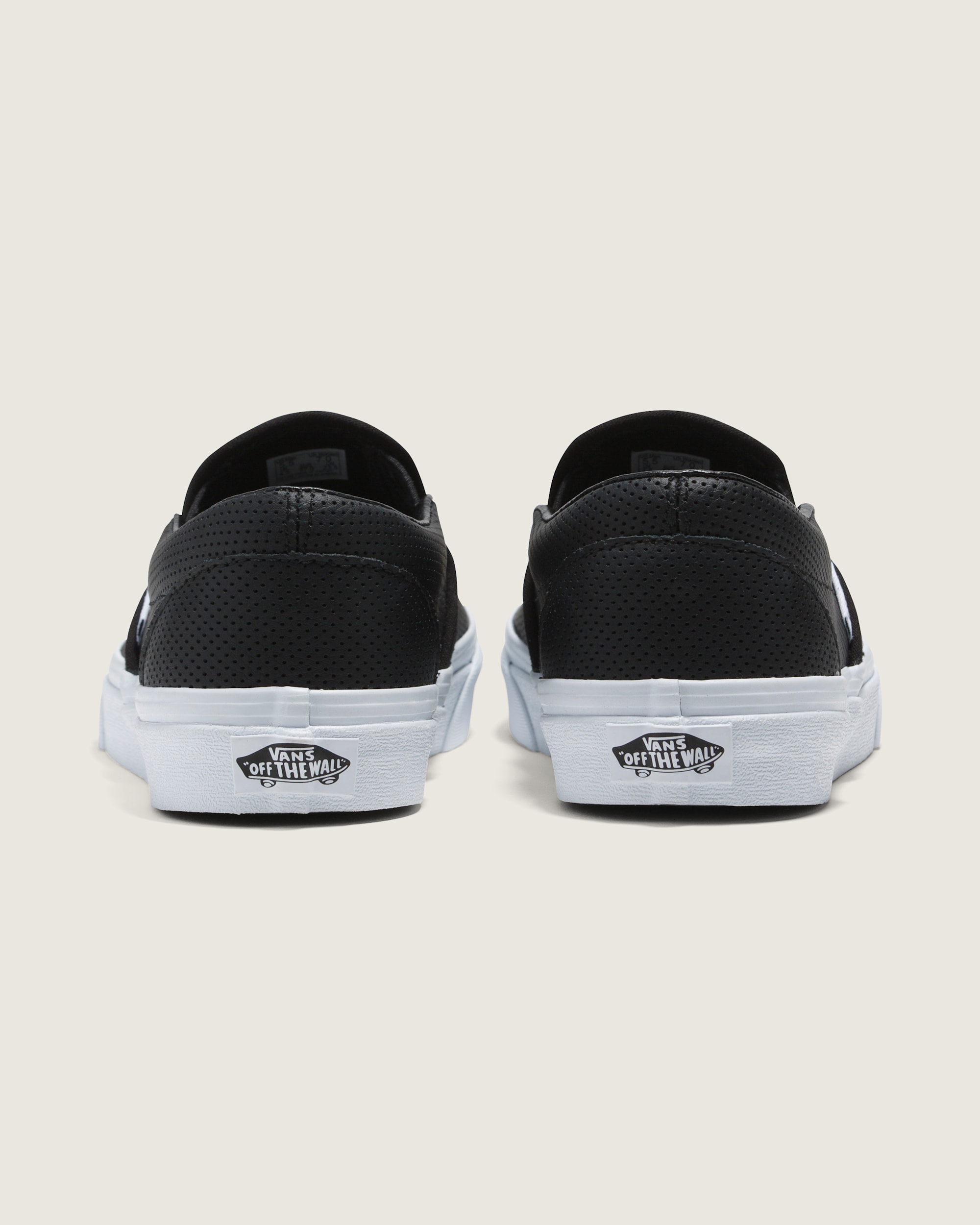Classic SlipOn Shoe VANS Black ALT3