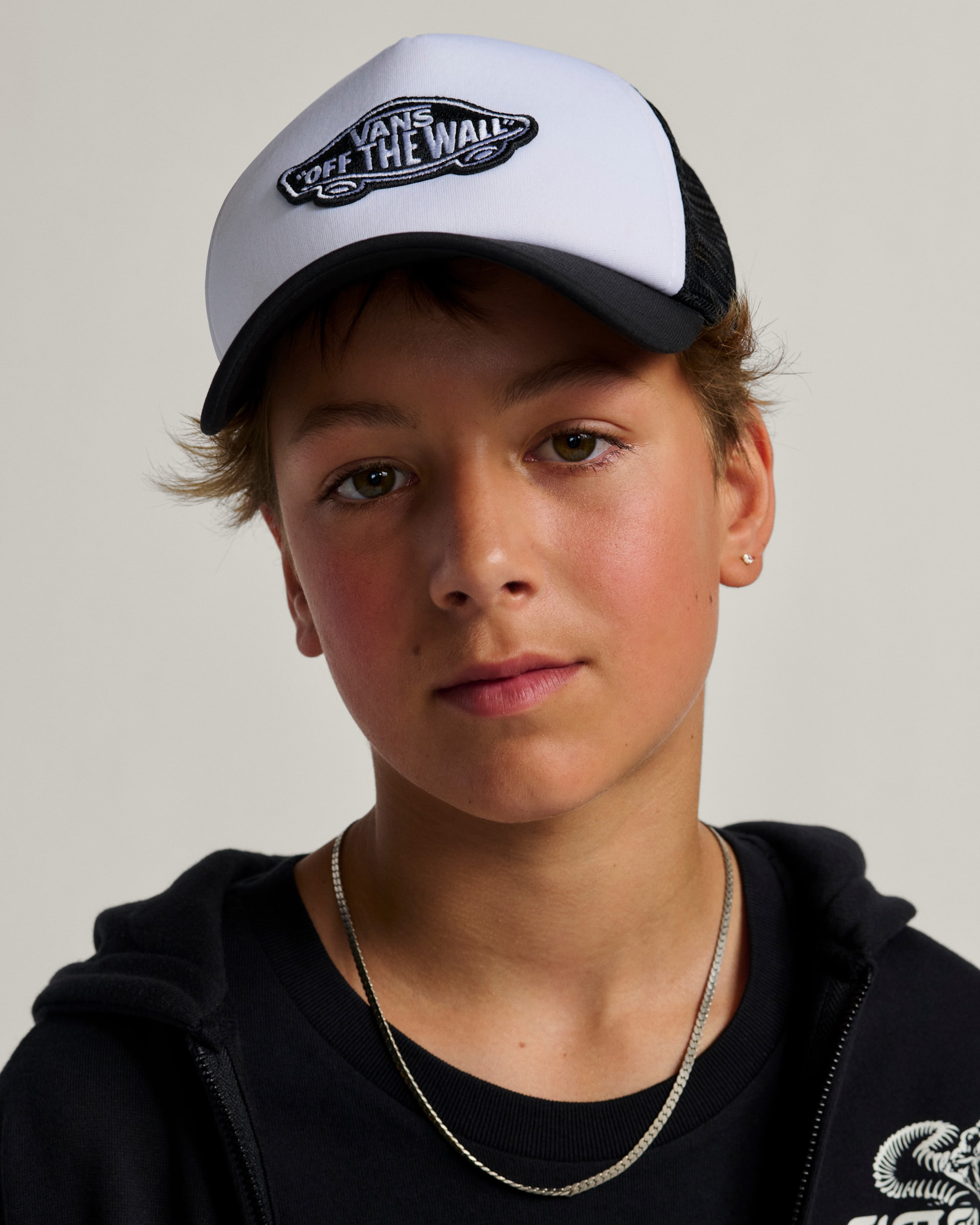 Classic Patch Trucker Hat VANS Black  White ALT3