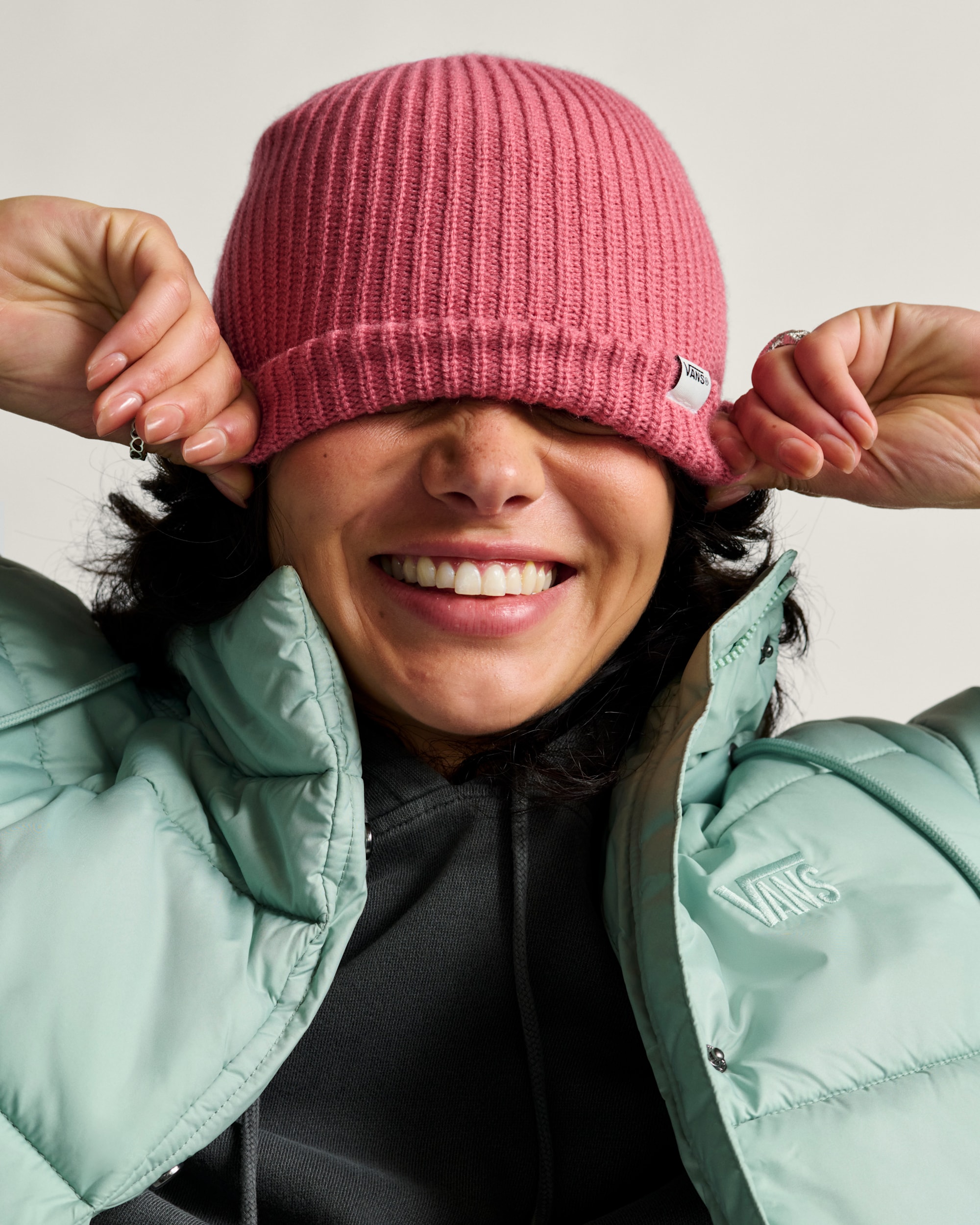 Core Basic Cuff Beanie VANS Mauvewood Pink ALT1