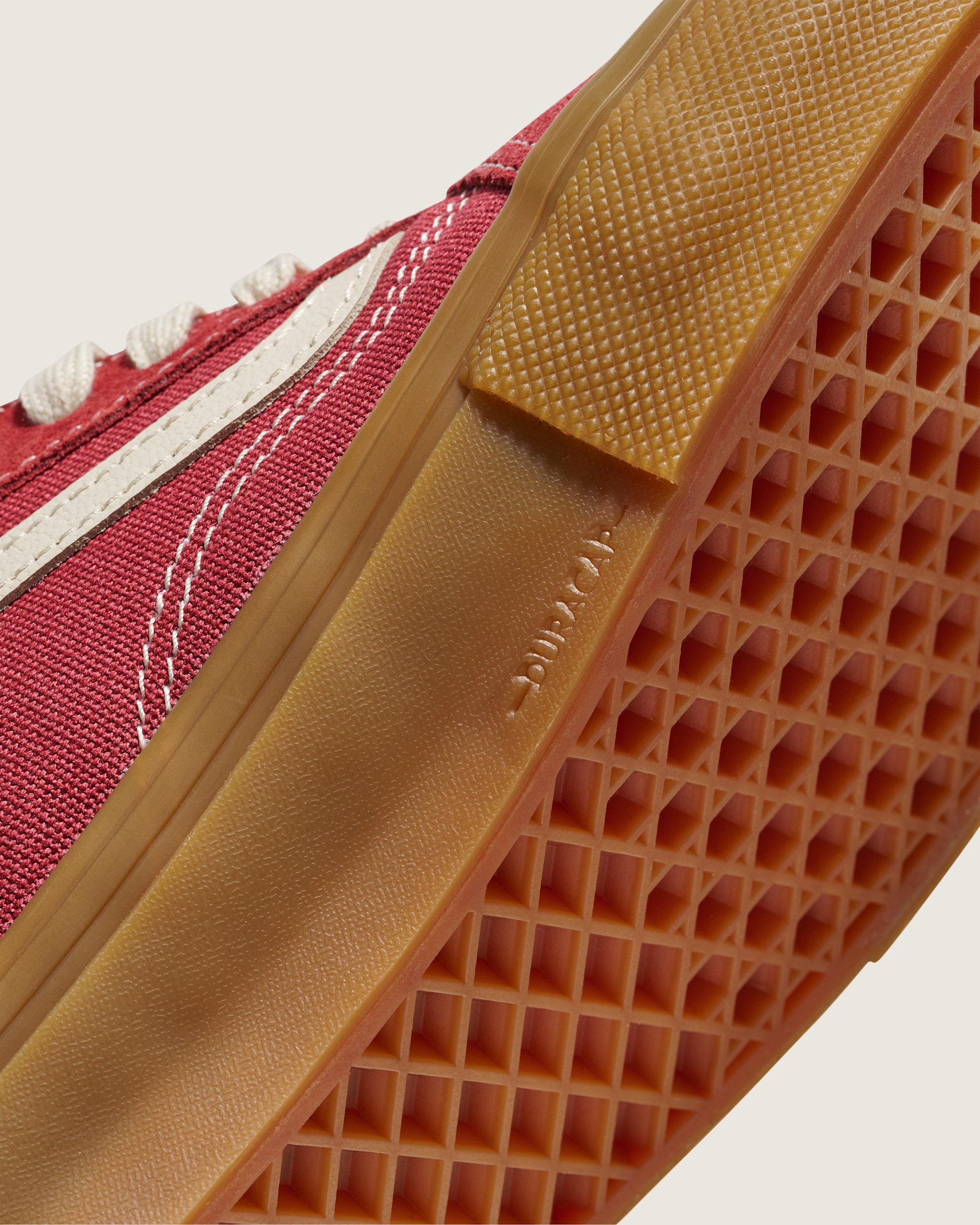 Chaussure Skate Old Skool VANS Rouge  Gum ALT5