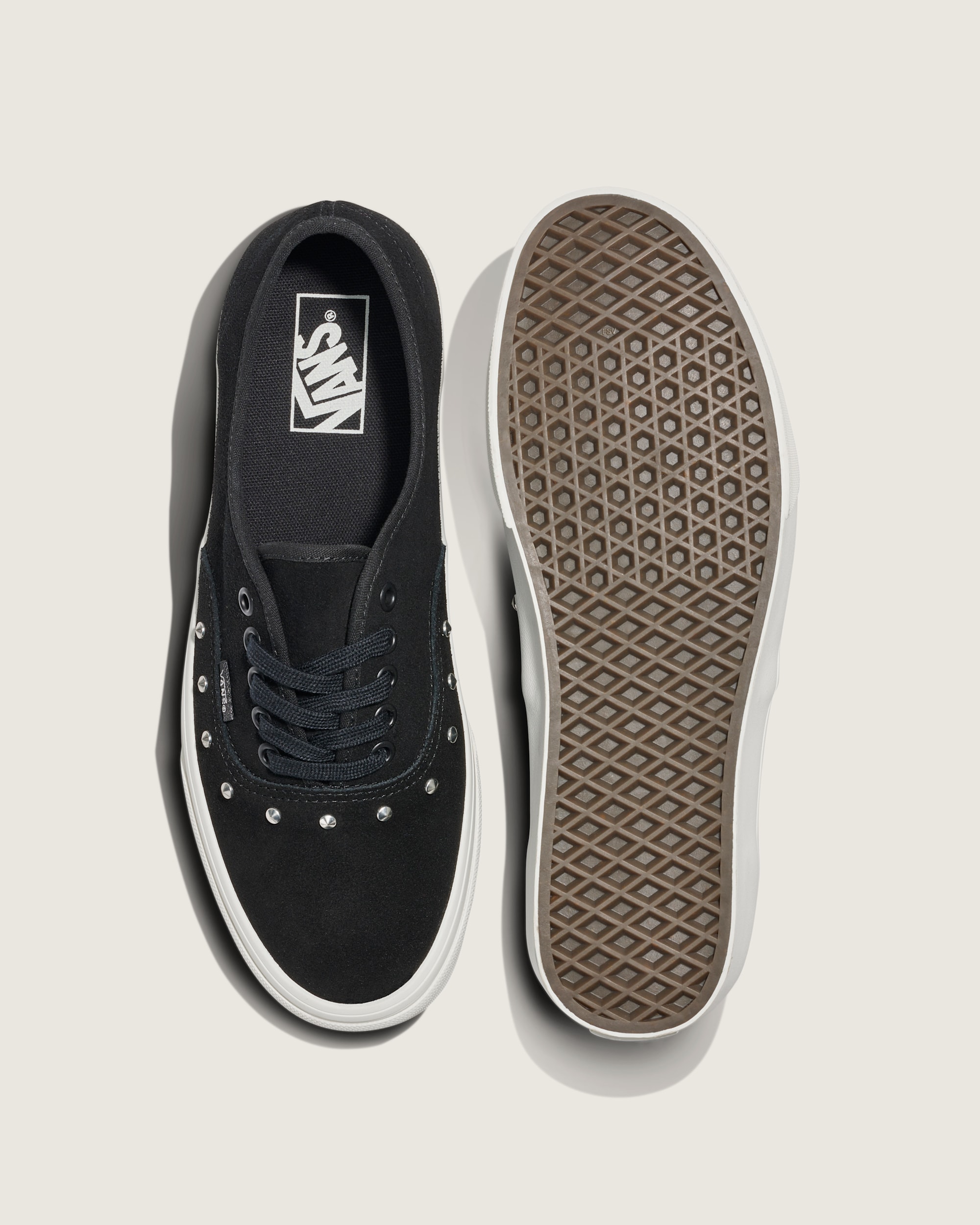 Authentic Shoe VANS Spikes Black ALT2