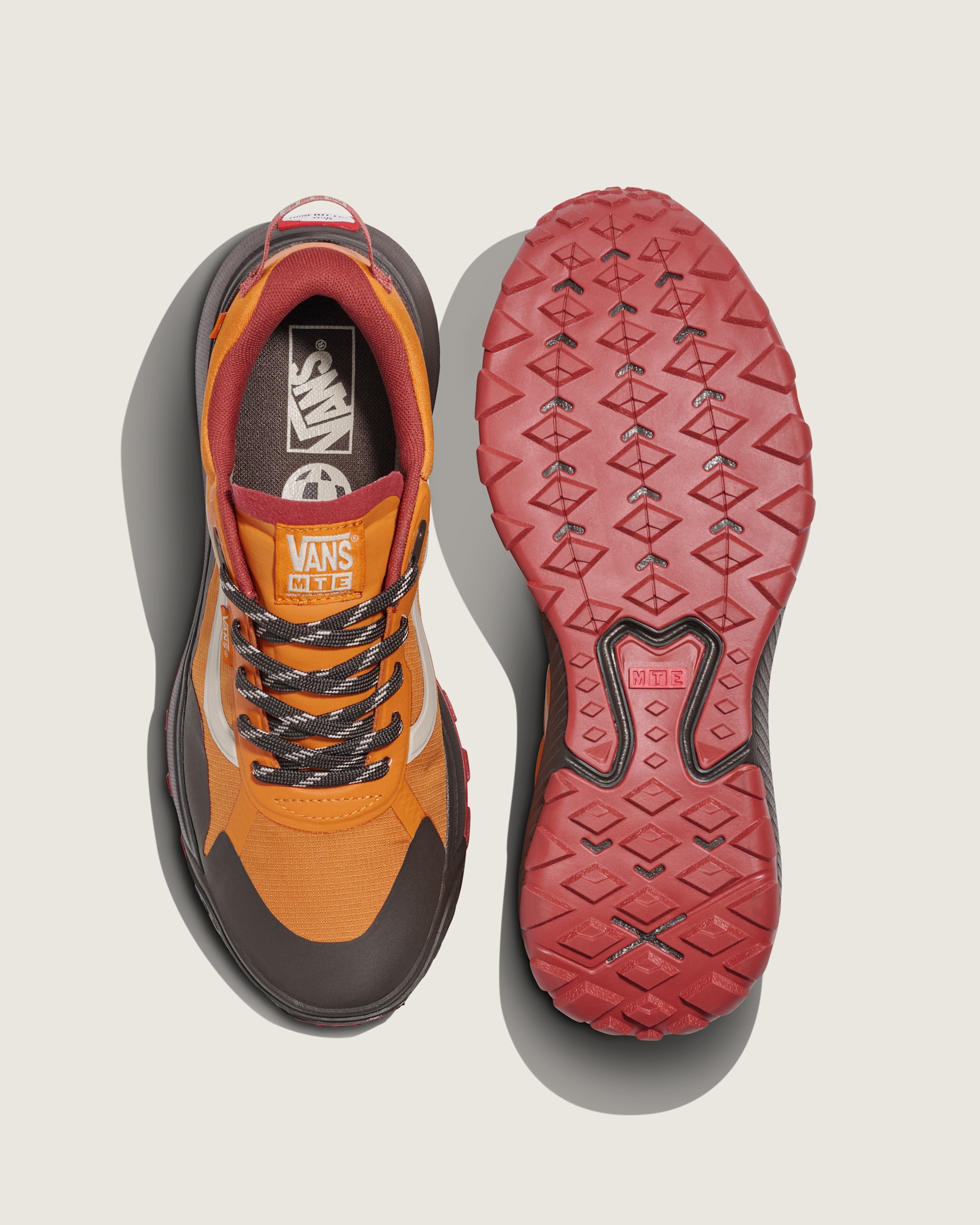 Crosspath Shoe VANS Marmalade Orange ALT2