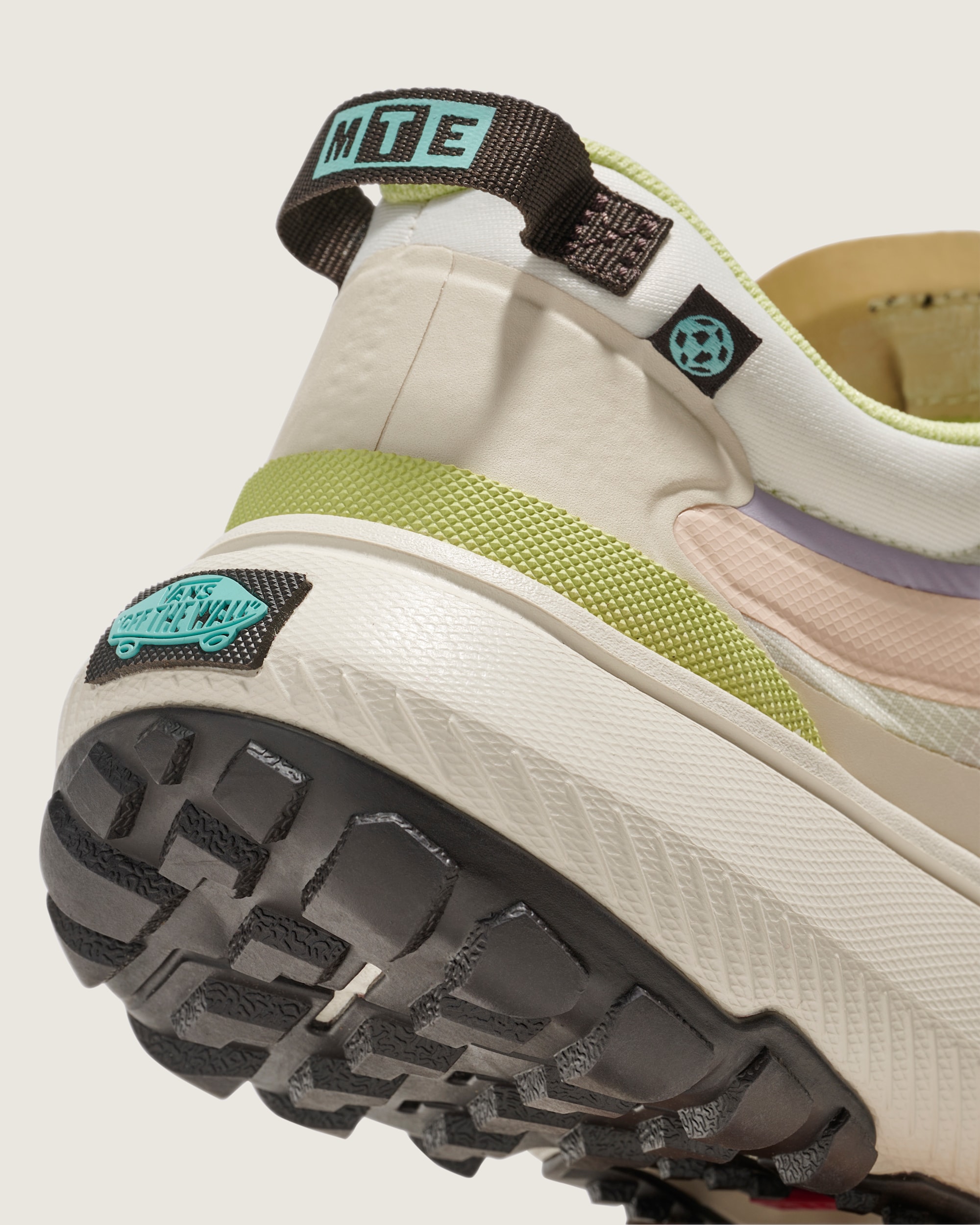 Crosspath Shoe VANS Natural Beige ALT6