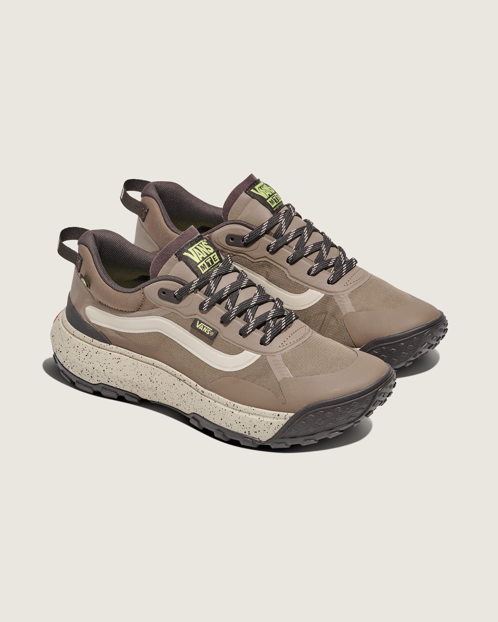 Crosspath Shoe VANS Brown ALT1